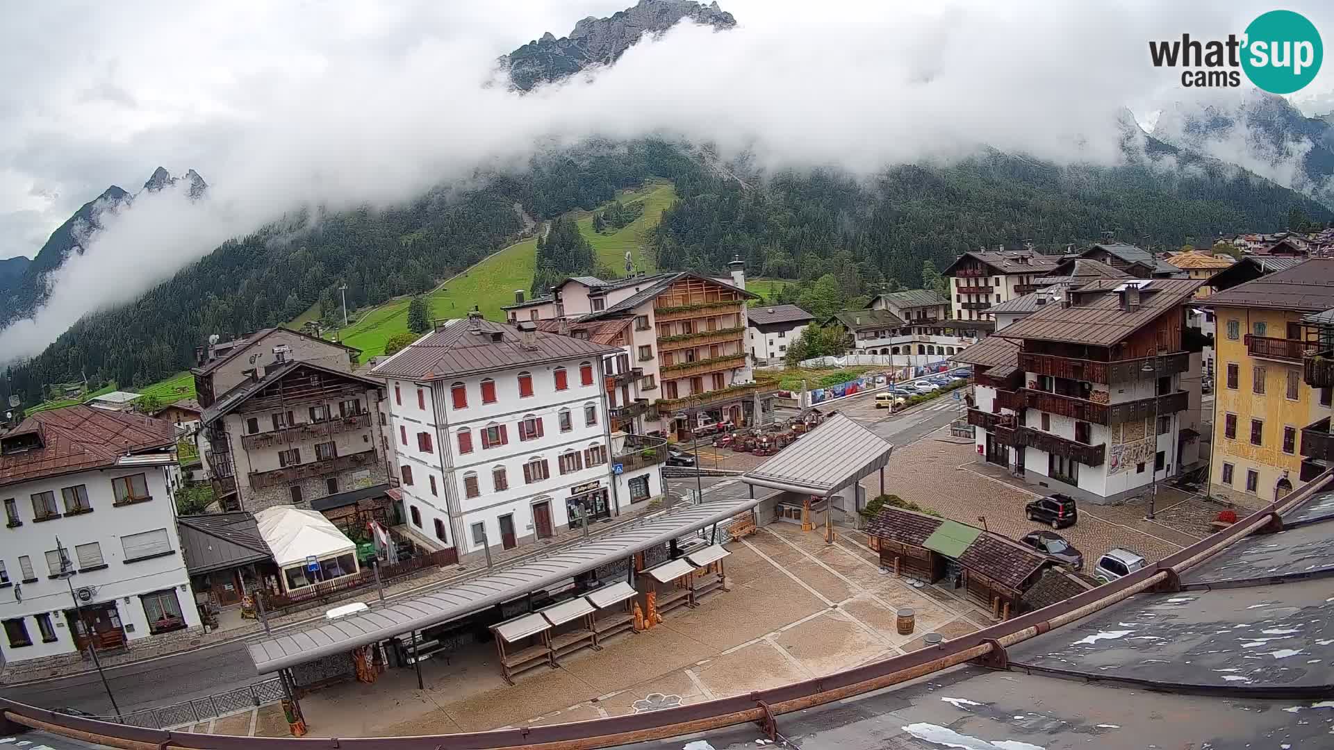 Hauptplatz von Forni di Sopra