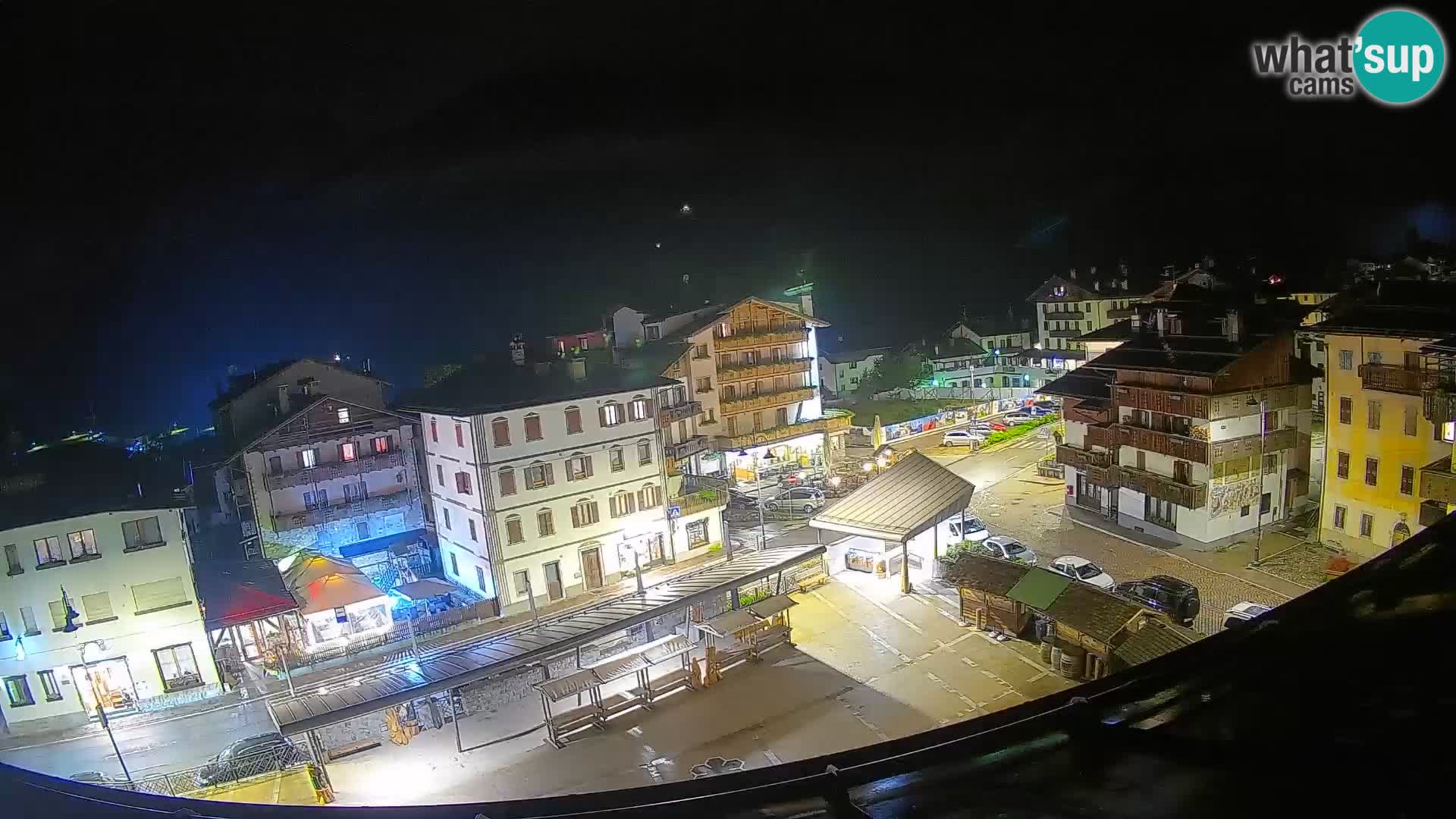 Hauptplatz von Forni di Sopra