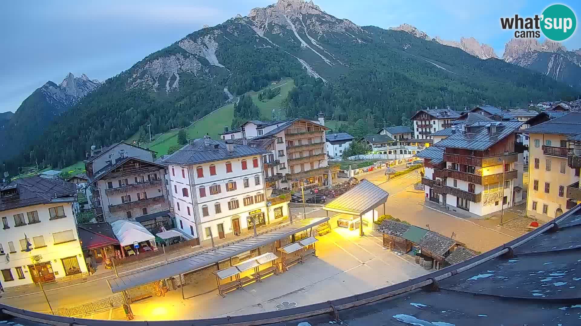 Hauptplatz von Forni di Sopra