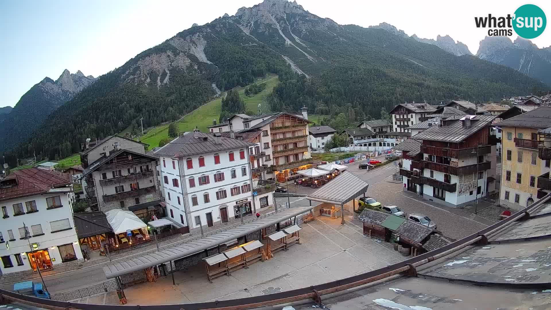 Hauptplatz von Forni di Sopra