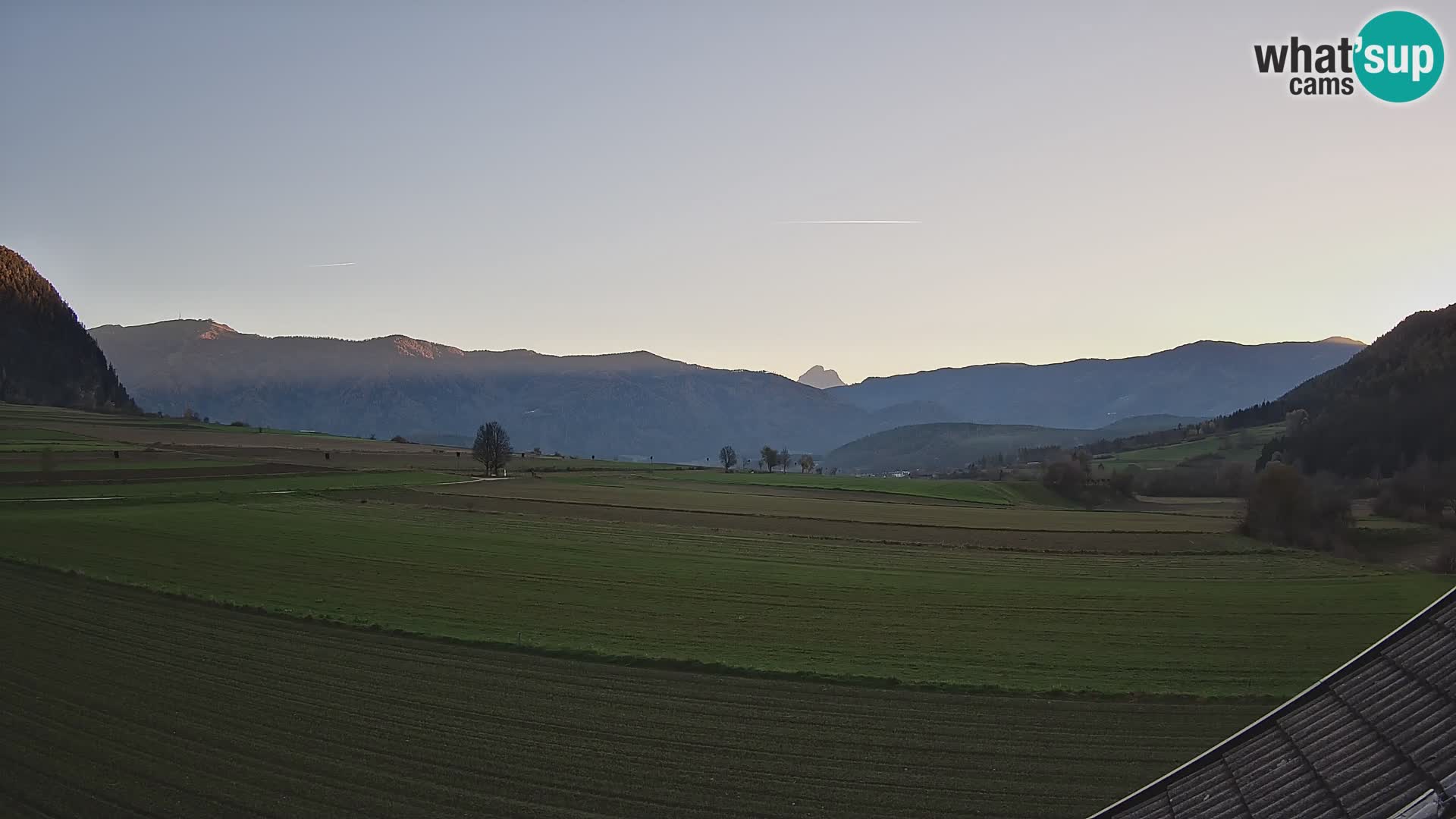 Gais | Blick vom Vintage Farm Winklerhof auf Kronplatz und Dolomiten