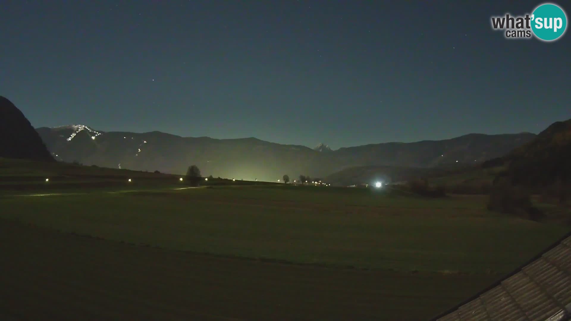 Gais | Vista desde la finca Winklerhof hacia Plan de Corones y los Dolomitas