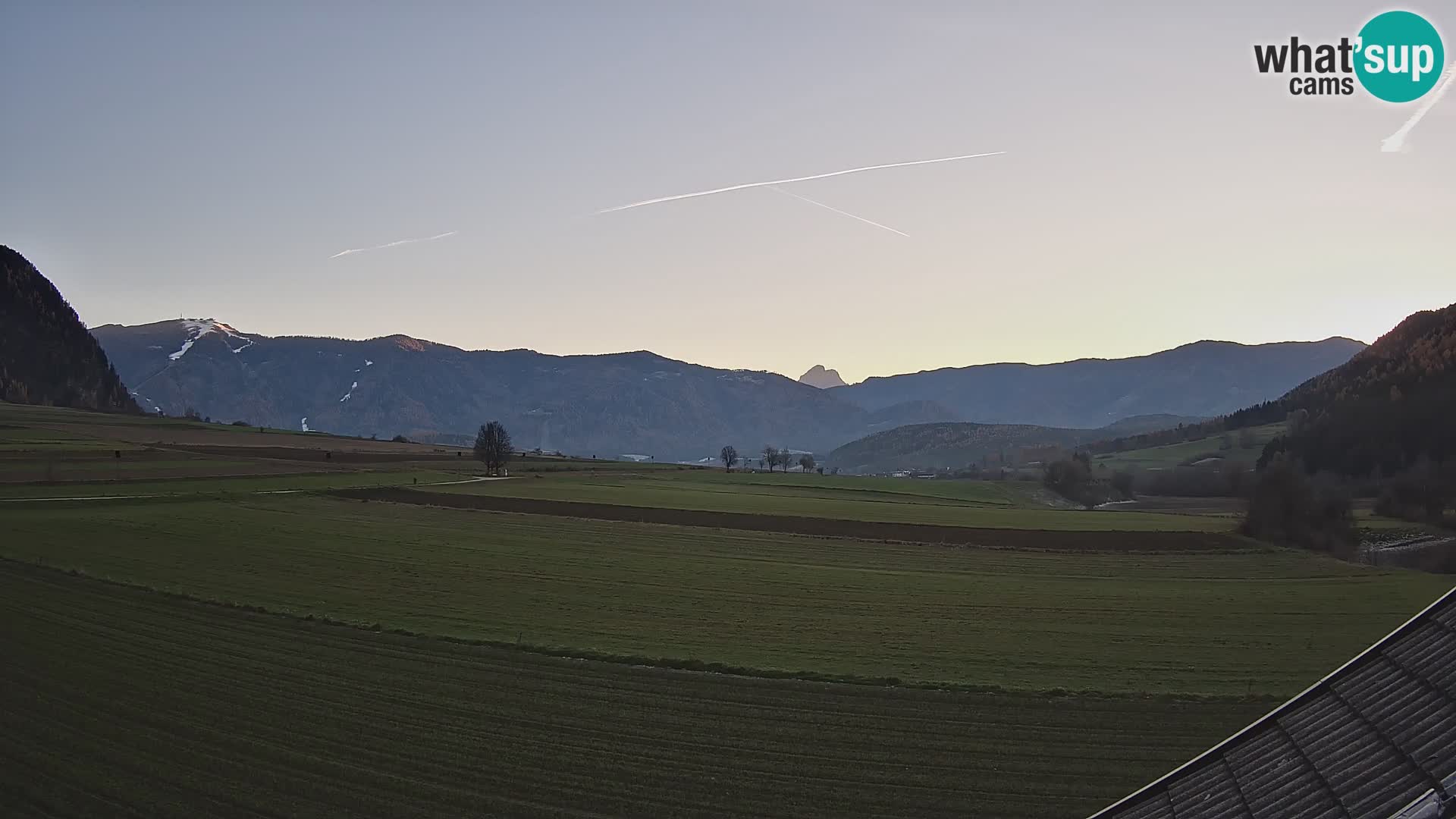 Gais | View from Vintage Farm Winklerhof to Kronplatz and Dolomites