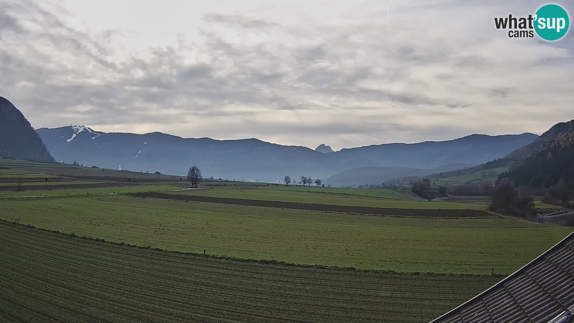 Gais | Blick vom Vintage Farm Winklerhof auf Kronplatz und Dolomiten