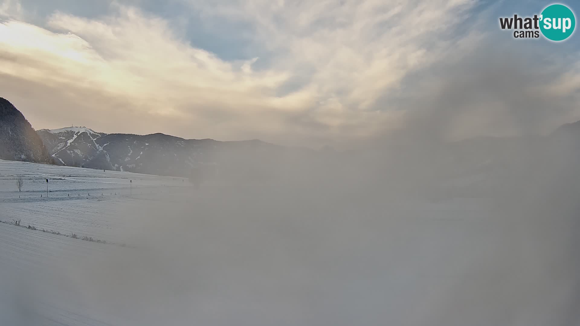 Gais | Vista dall’agriturismo Winklerhof verso Plan de Corones e le Dolomiti