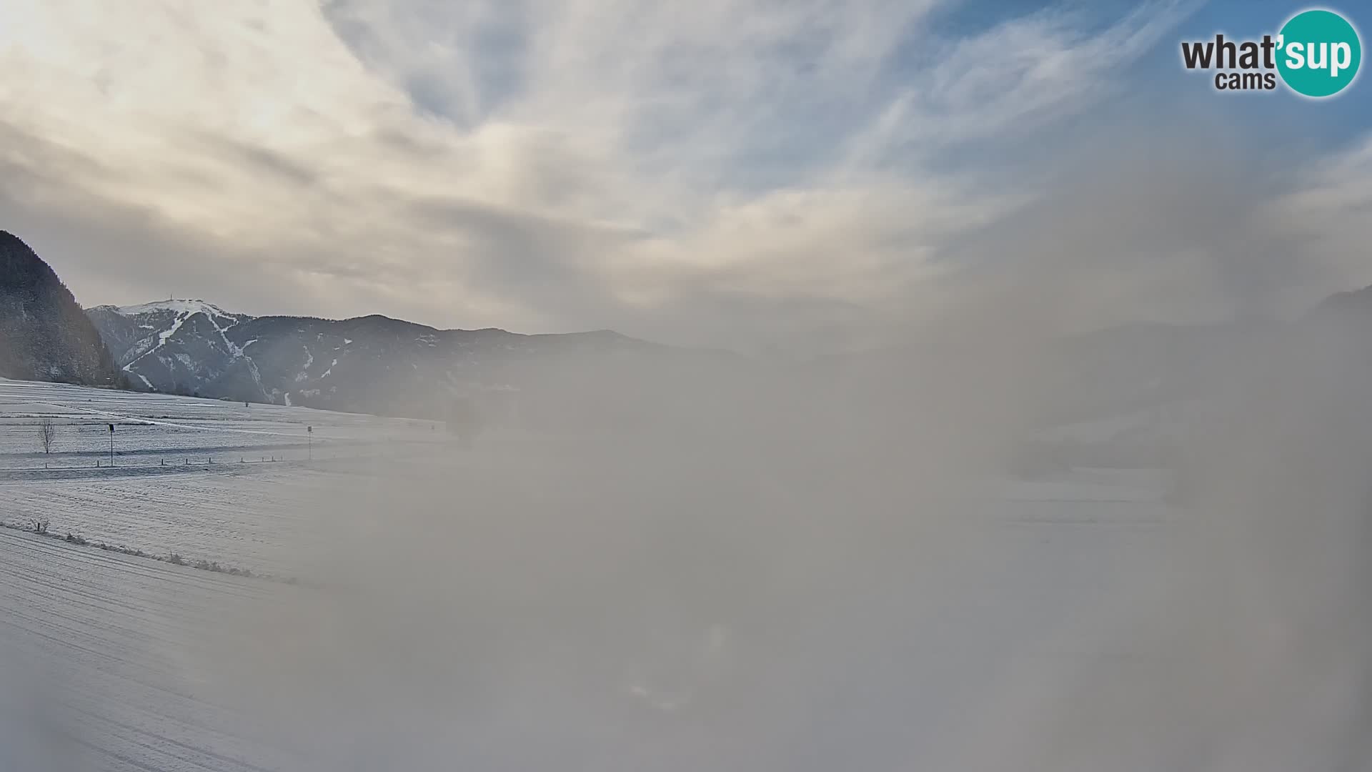 Gais | Vista dall’agriturismo Winklerhof verso Plan de Corones e le Dolomiti