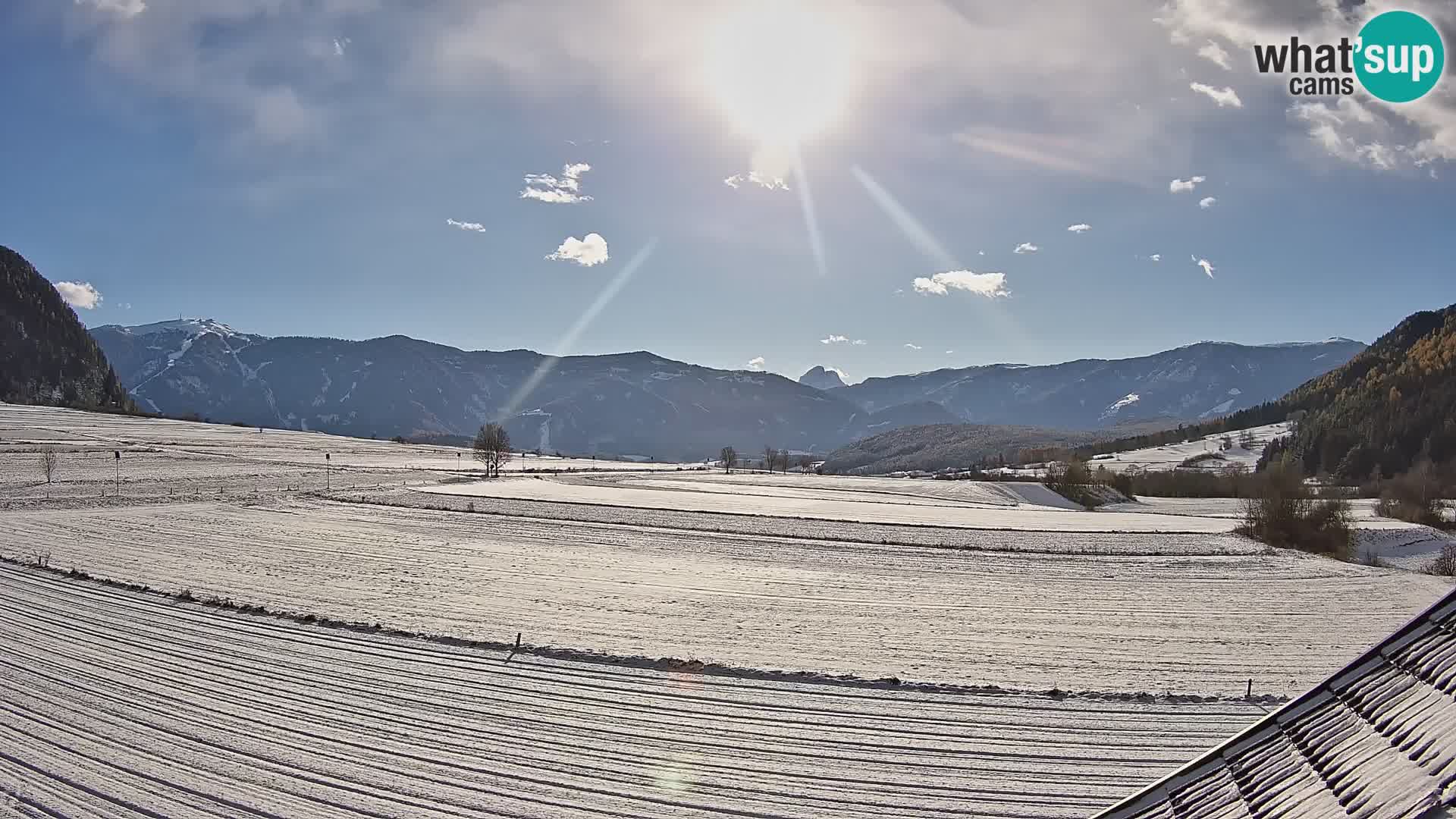 Gais | Vista desde la finca Winklerhof hacia Plan de Corones y los Dolomitas