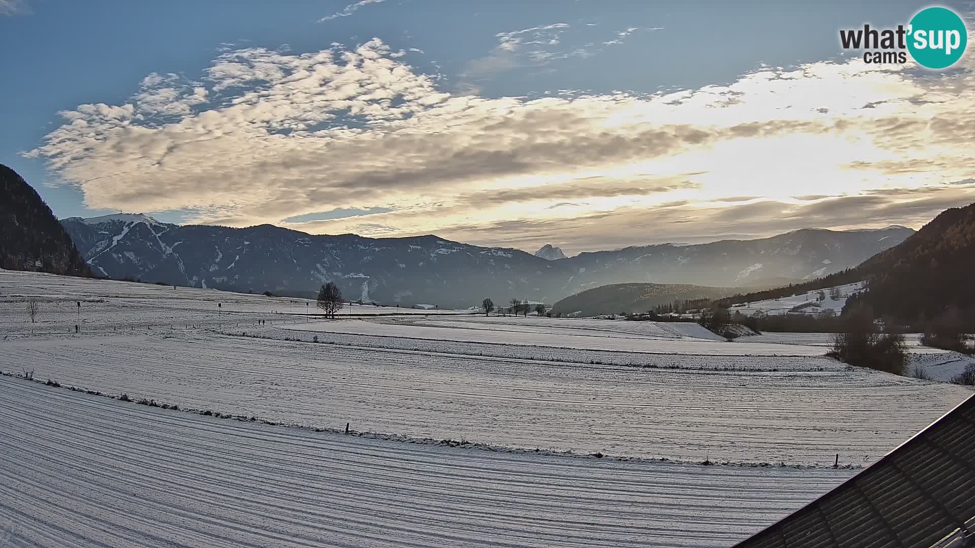 Gais | Vista desde la finca Winklerhof hacia Plan de Corones y los Dolomitas