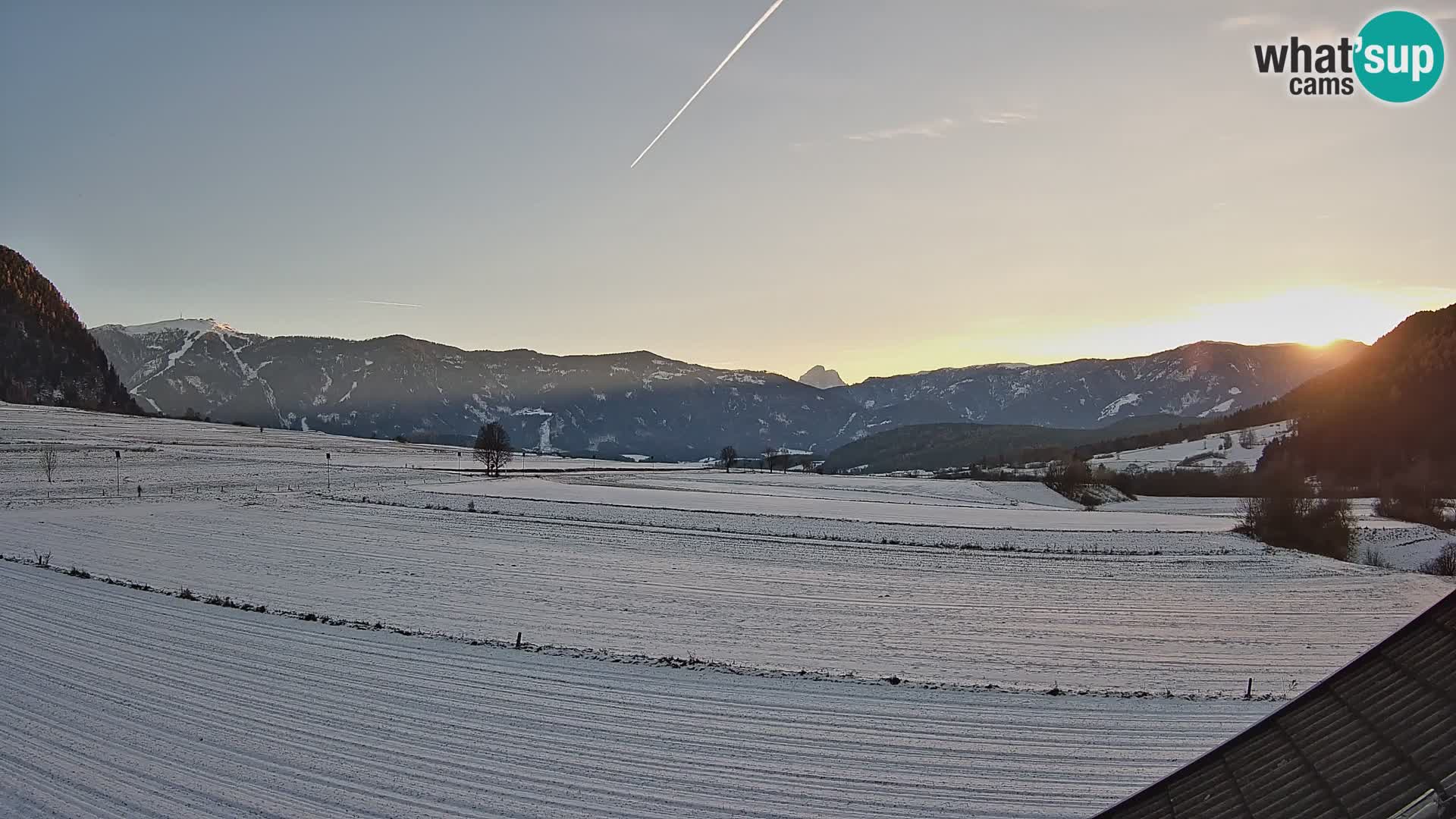 Gais | Blick vom Vintage Farm Winklerhof auf Kronplatz und Dolomiten