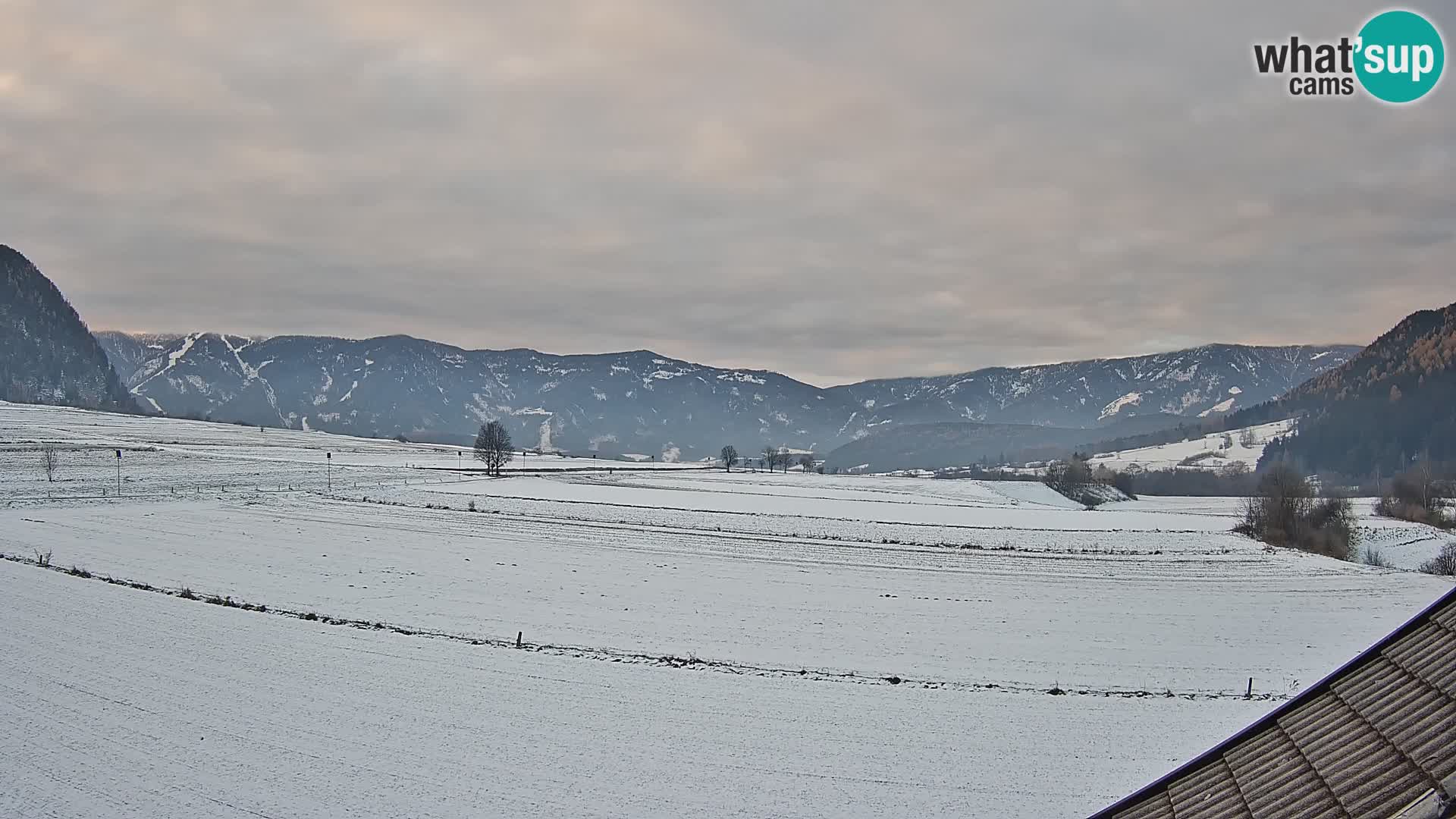 Gais | Vista desde la finca Winklerhof hacia Plan de Corones y los Dolomitas