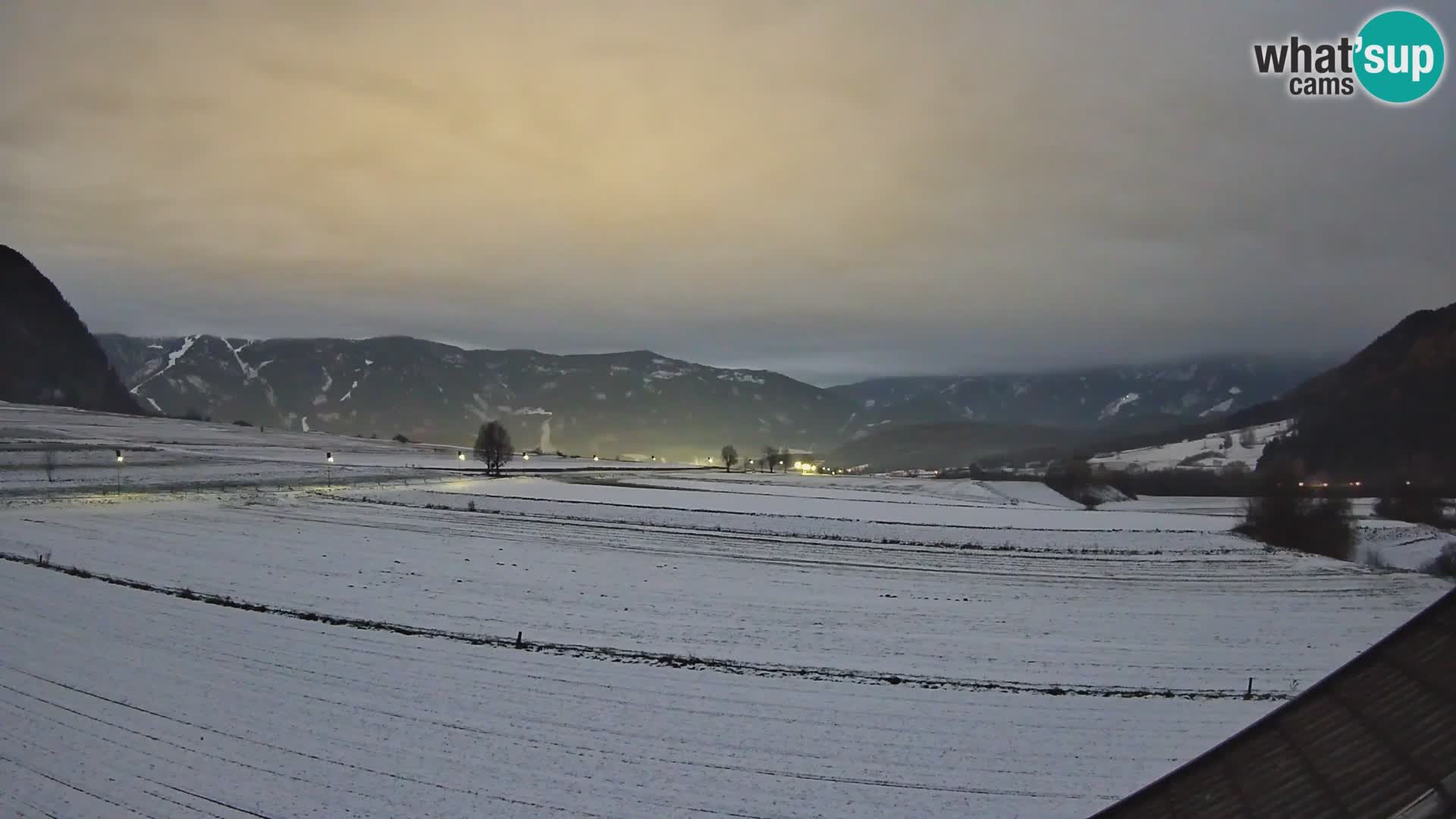 Gais | Blick vom Vintage Farm Winklerhof auf Kronplatz und Dolomiten