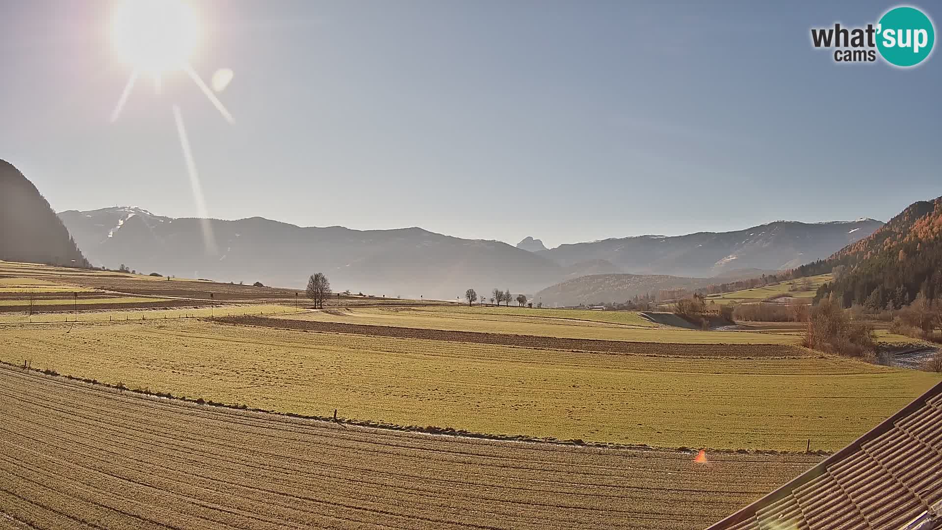 Gais | Vista desde la finca Winklerhof hacia Plan de Corones y los Dolomitas