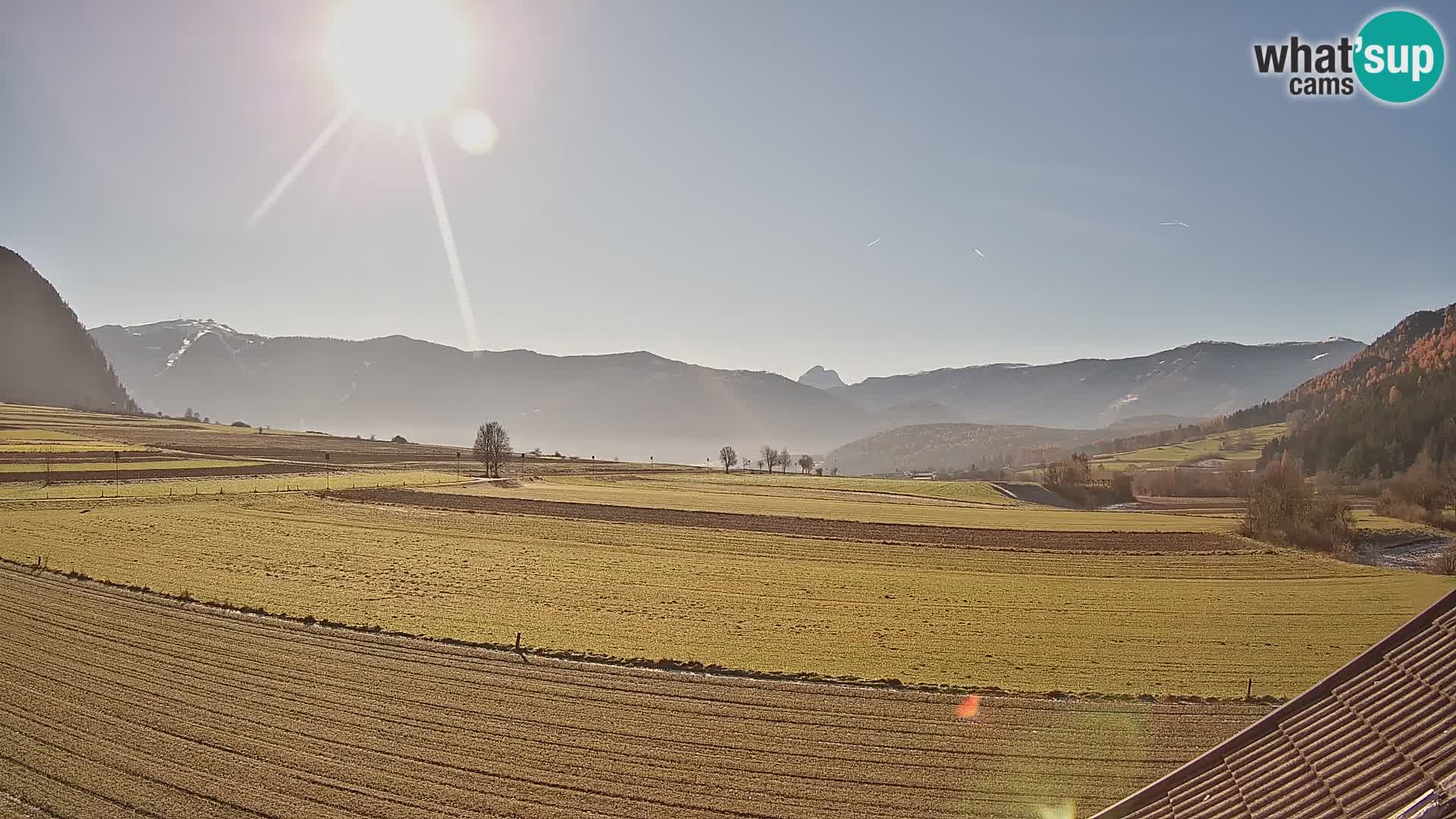 Gais | Vista desde la finca Winklerhof hacia Plan de Corones y los Dolomitas