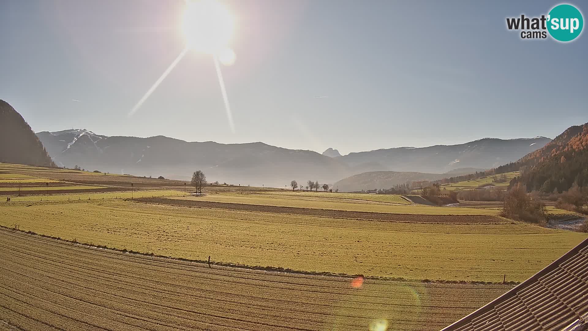 Gais | Vista desde la finca Winklerhof hacia Plan de Corones y los Dolomitas