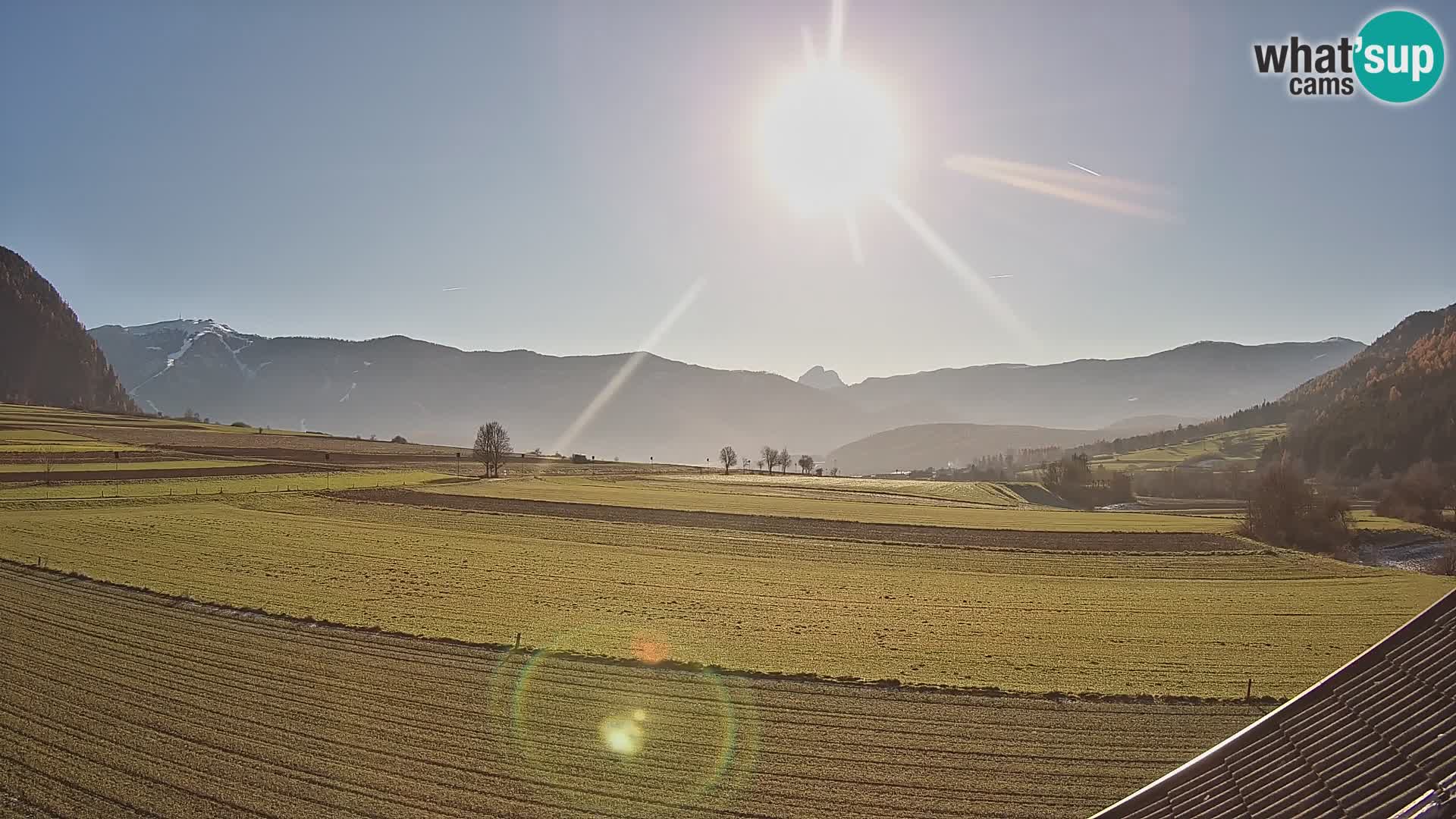 Gais | Blick vom Vintage Farm Winklerhof auf Kronplatz und Dolomiten