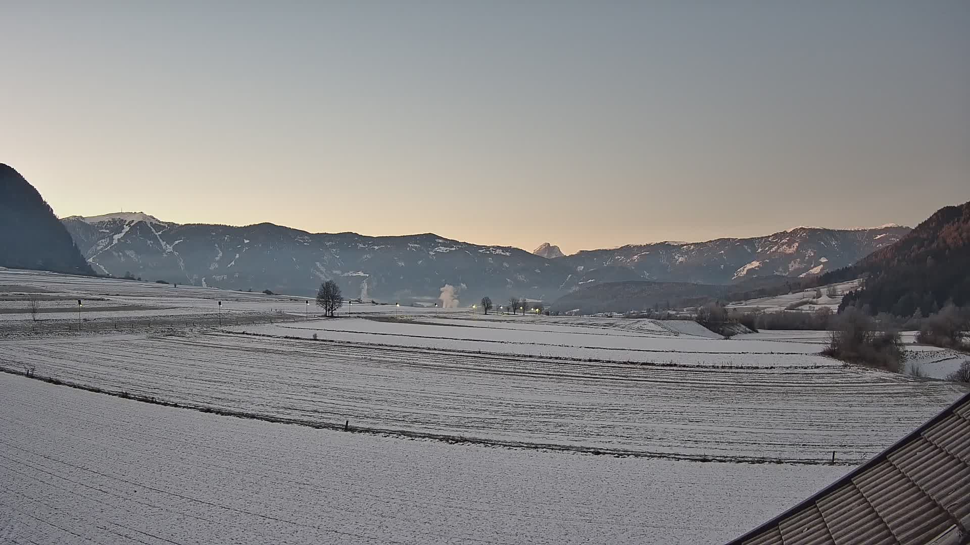 Gais | Blick vom Vintage Farm Winklerhof auf Kronplatz und Dolomiten