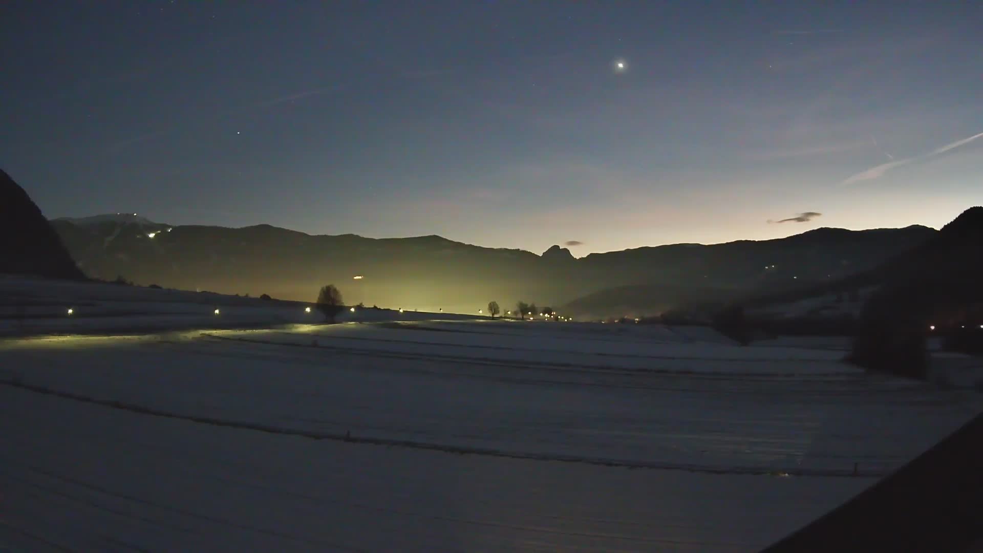 Gais | Blick vom Vintage Farm Winklerhof auf Kronplatz und Dolomiten