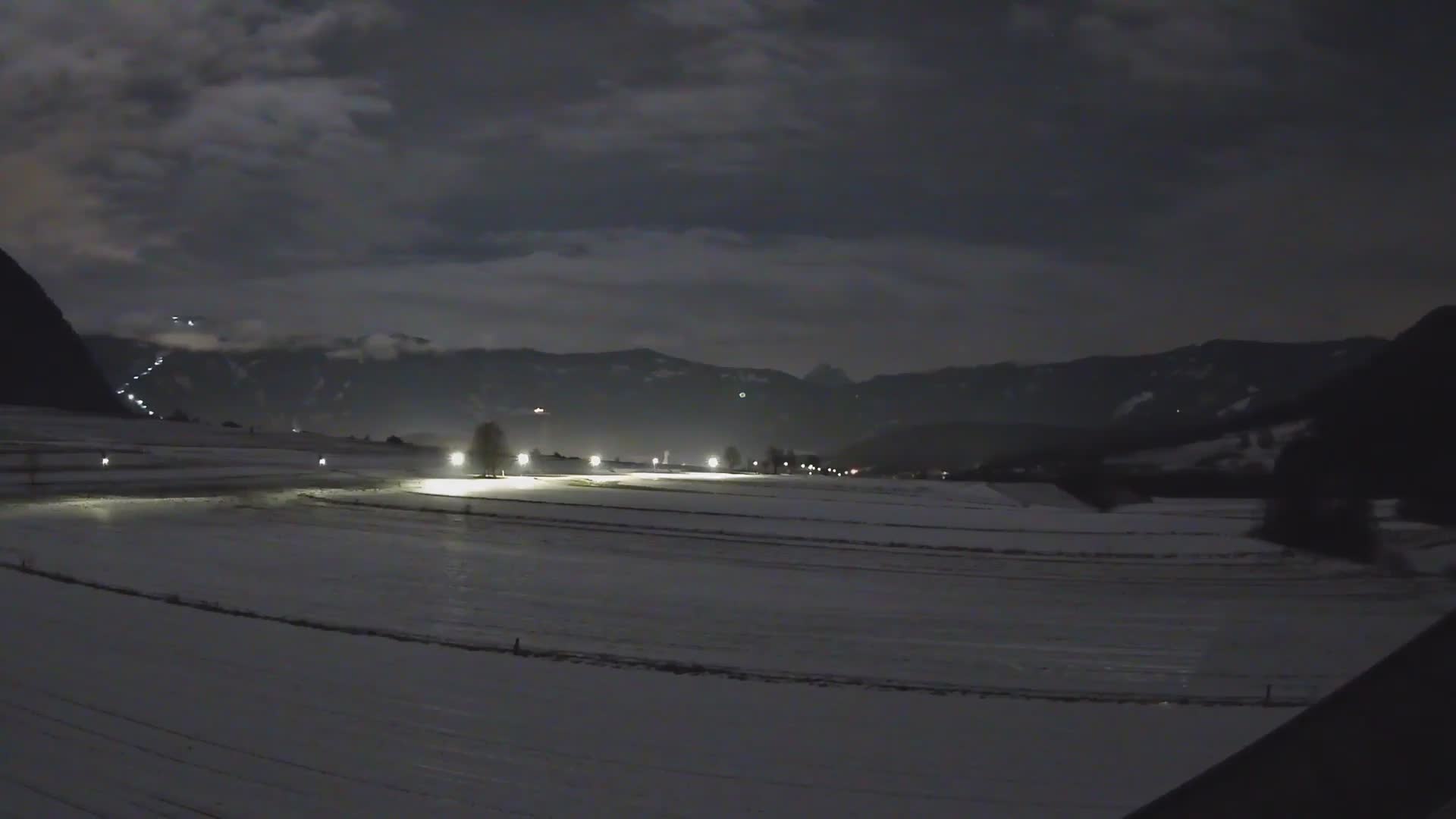 Gais | Blick vom Vintage Farm Winklerhof auf Kronplatz und Dolomiten