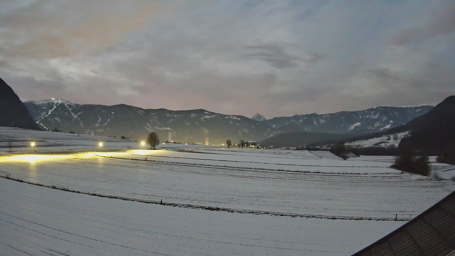 Gais | Blick vom Vintage Farm Winklerhof auf Kronplatz und Dolomiten