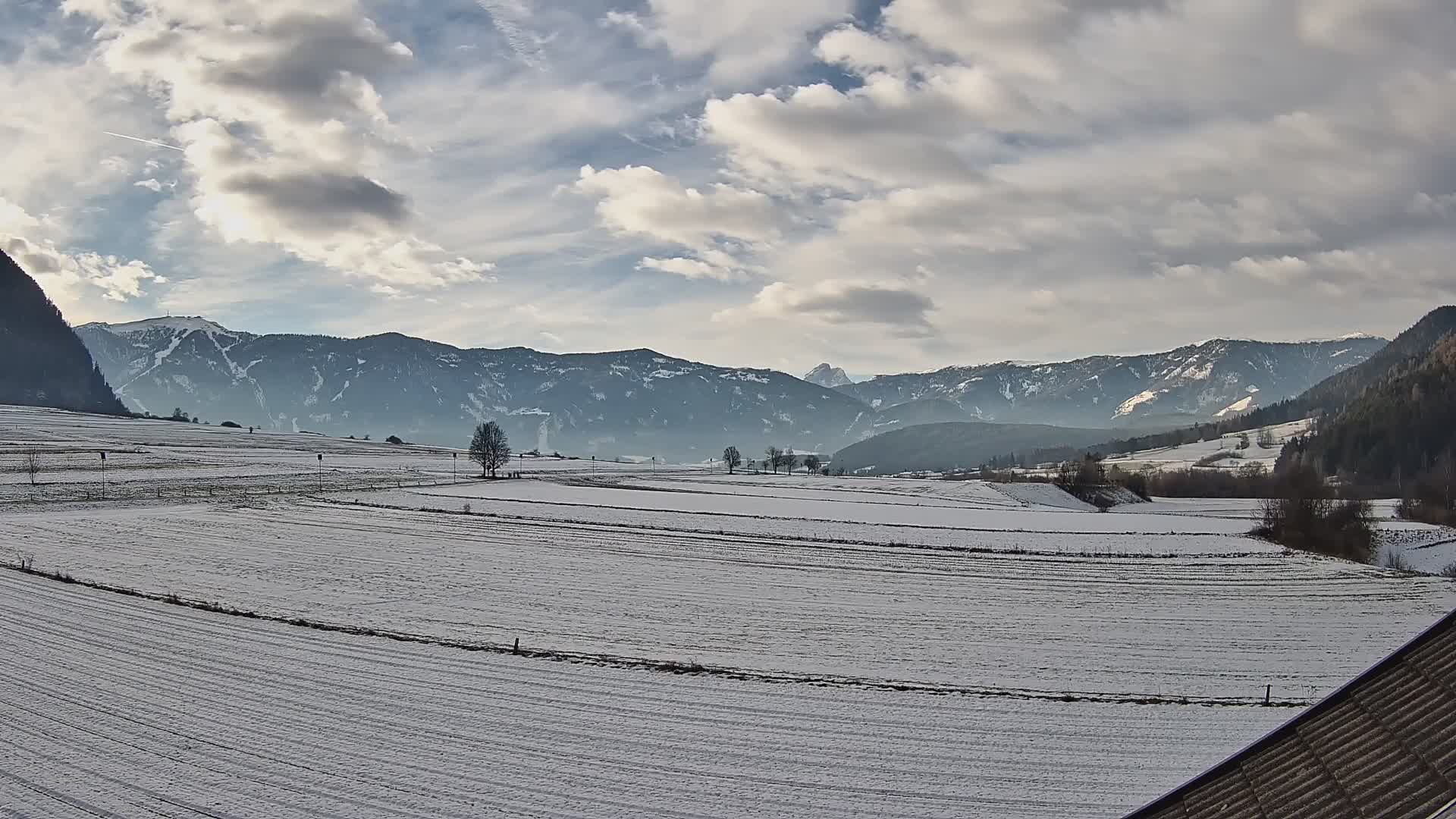 Gais | Blick vom Vintage Farm Winklerhof auf Kronplatz und Dolomiten