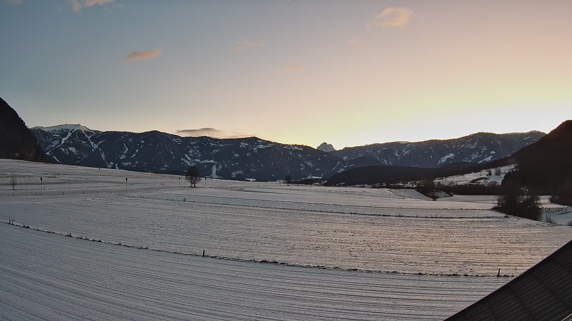 Gais | View from Vintage Farm Winklerhof to Kronplatz and Dolomites