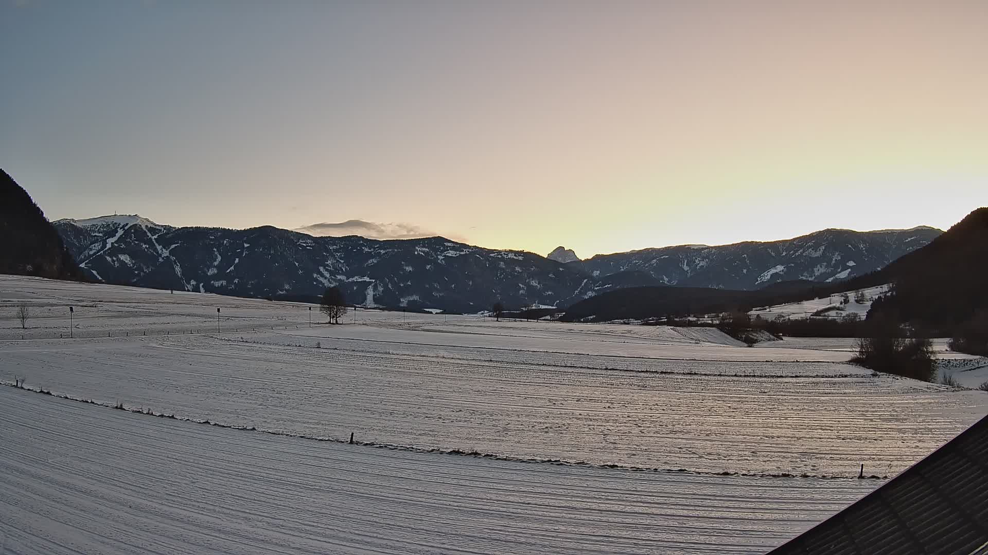 Gais | Vue depuis la Vintage de Winklerhof sur Kronplatz et les Dolomites