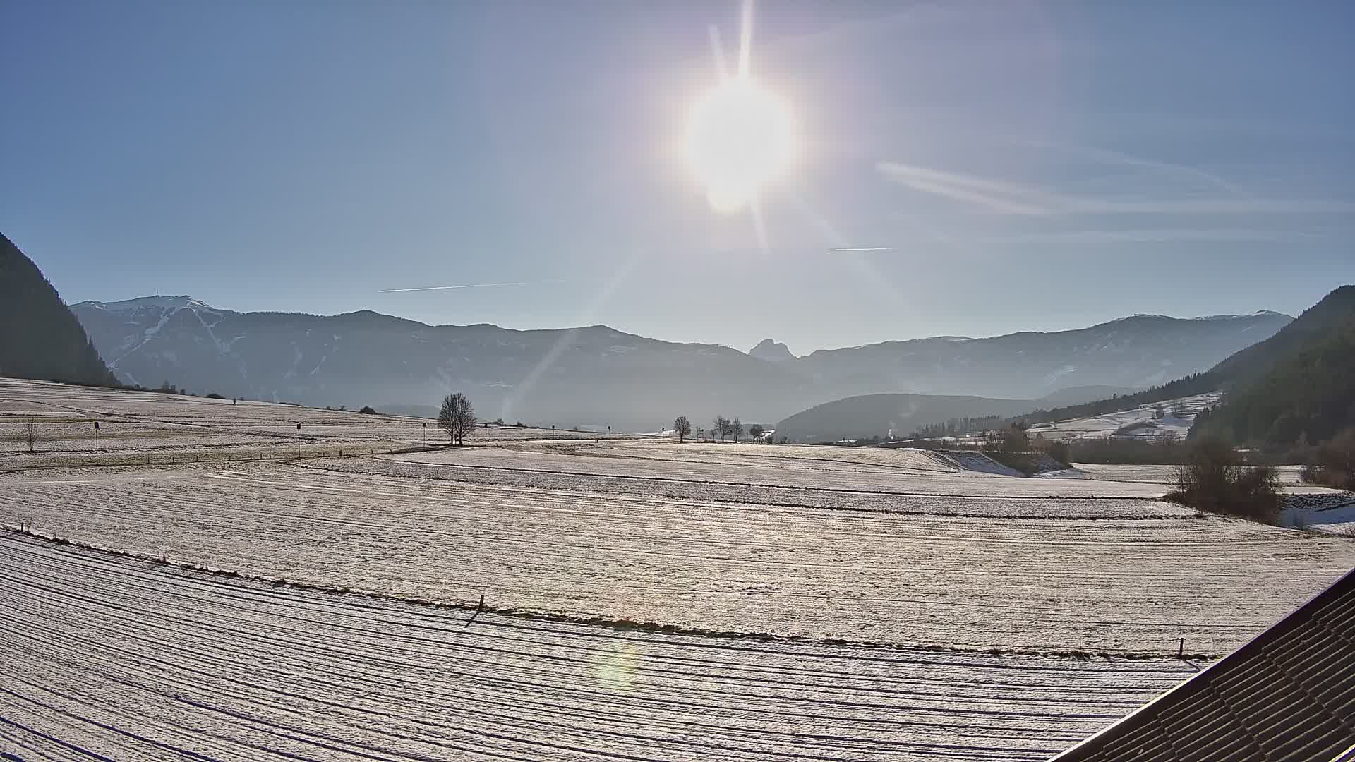 Gais | Blick vom Vintage Farm Winklerhof auf Kronplatz und Dolomiten