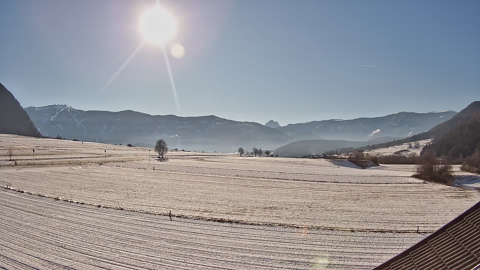 Gais | Vista desde la finca Winklerhof hacia Plan de Corones y los Dolomitas