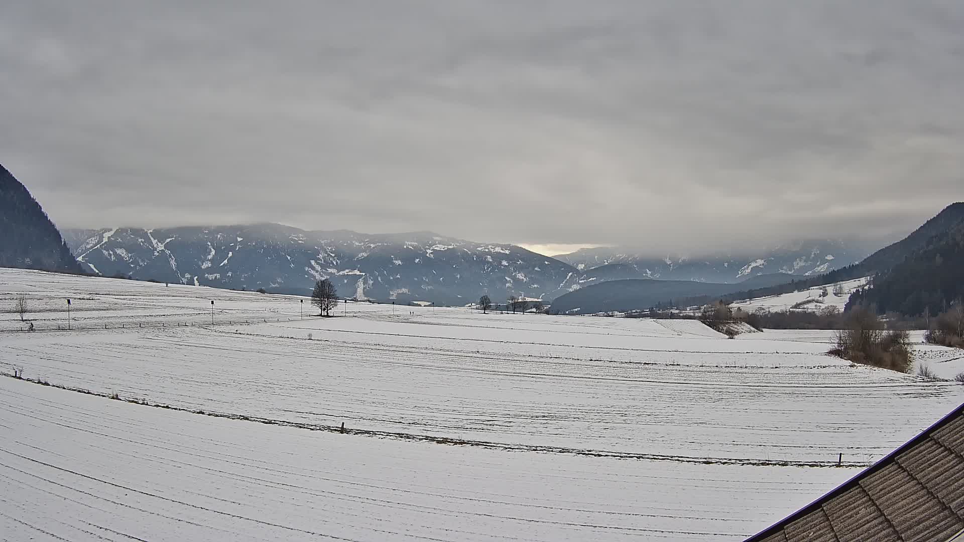 Gais | Blick vom Vintage Farm Winklerhof auf Kronplatz und Dolomiten