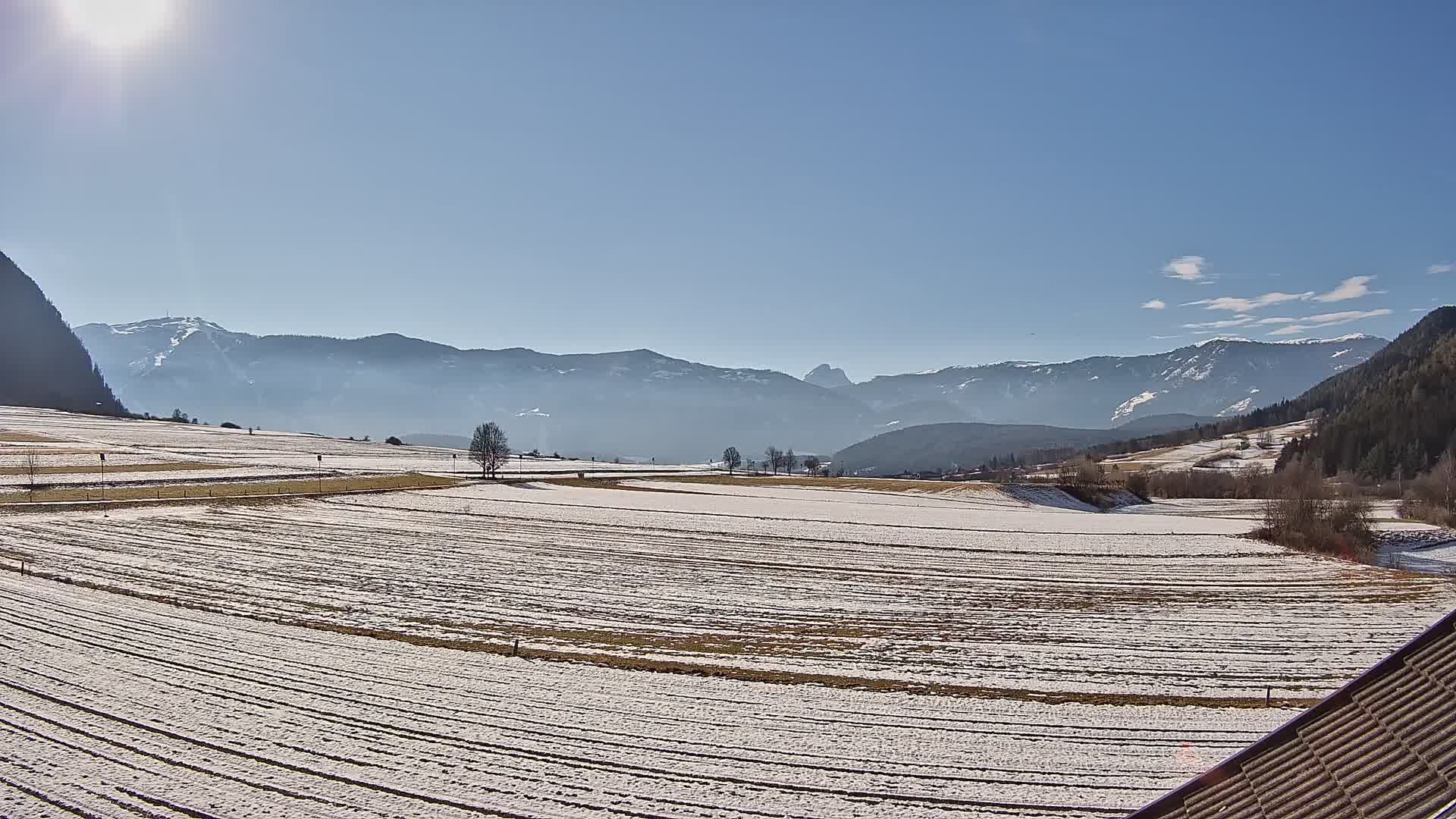 Gais | Vista desde la finca Winklerhof hacia Plan de Corones y los Dolomitas