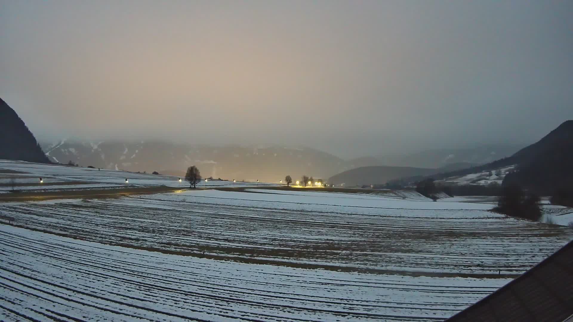 Gais | Blick vom Vintage Farm Winklerhof auf Kronplatz und Dolomiten