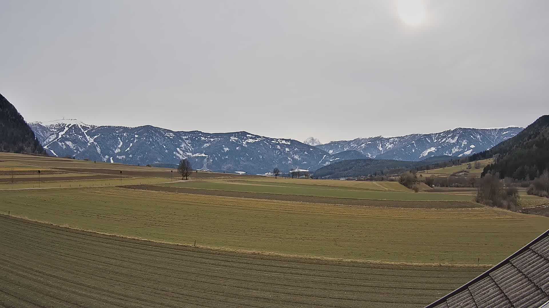 Gais | Vista desde la finca Winklerhof hacia Plan de Corones y los Dolomitas