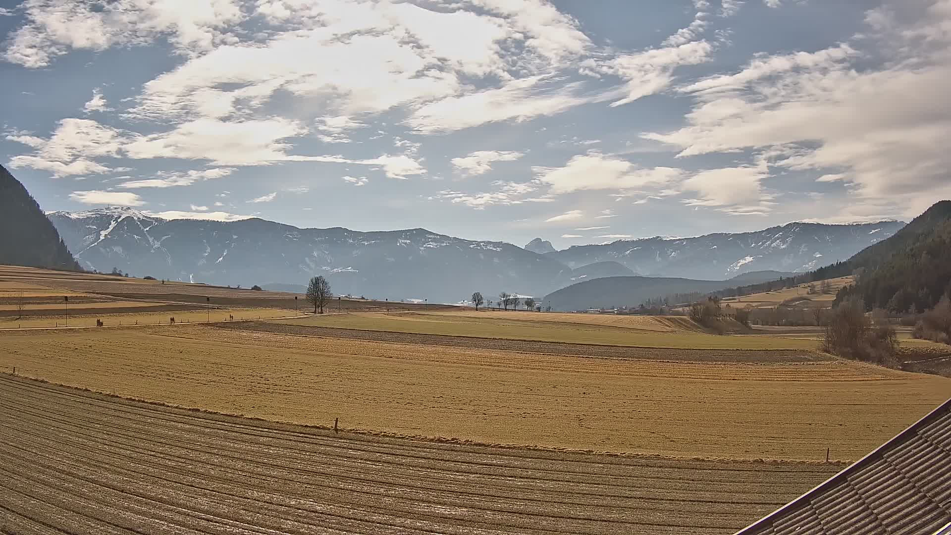 Gais | Blick vom Vintage Farm Winklerhof auf Kronplatz und Dolomiten