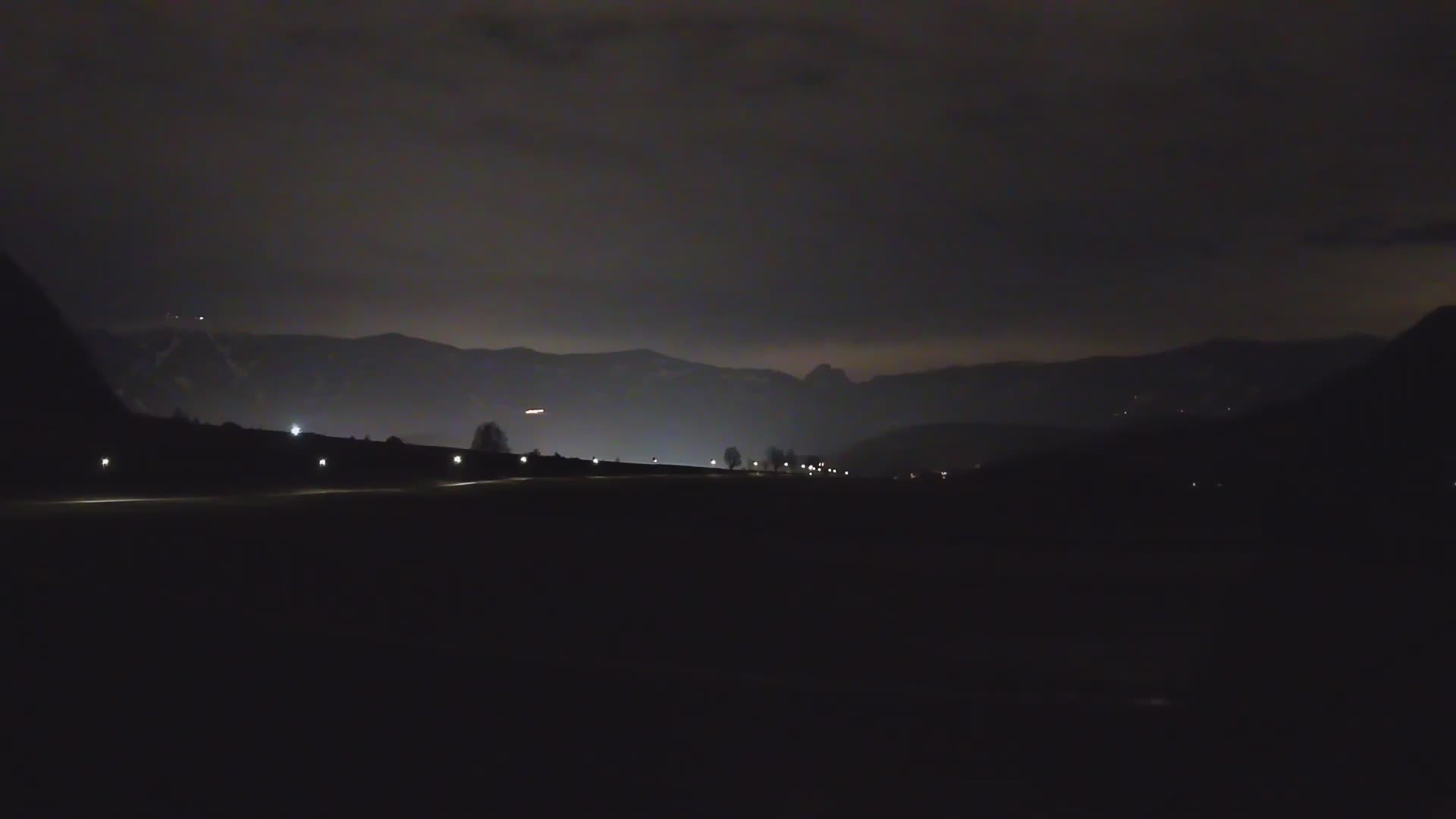 Gais | Vista desde la finca Winklerhof hacia Plan de Corones y los Dolomitas