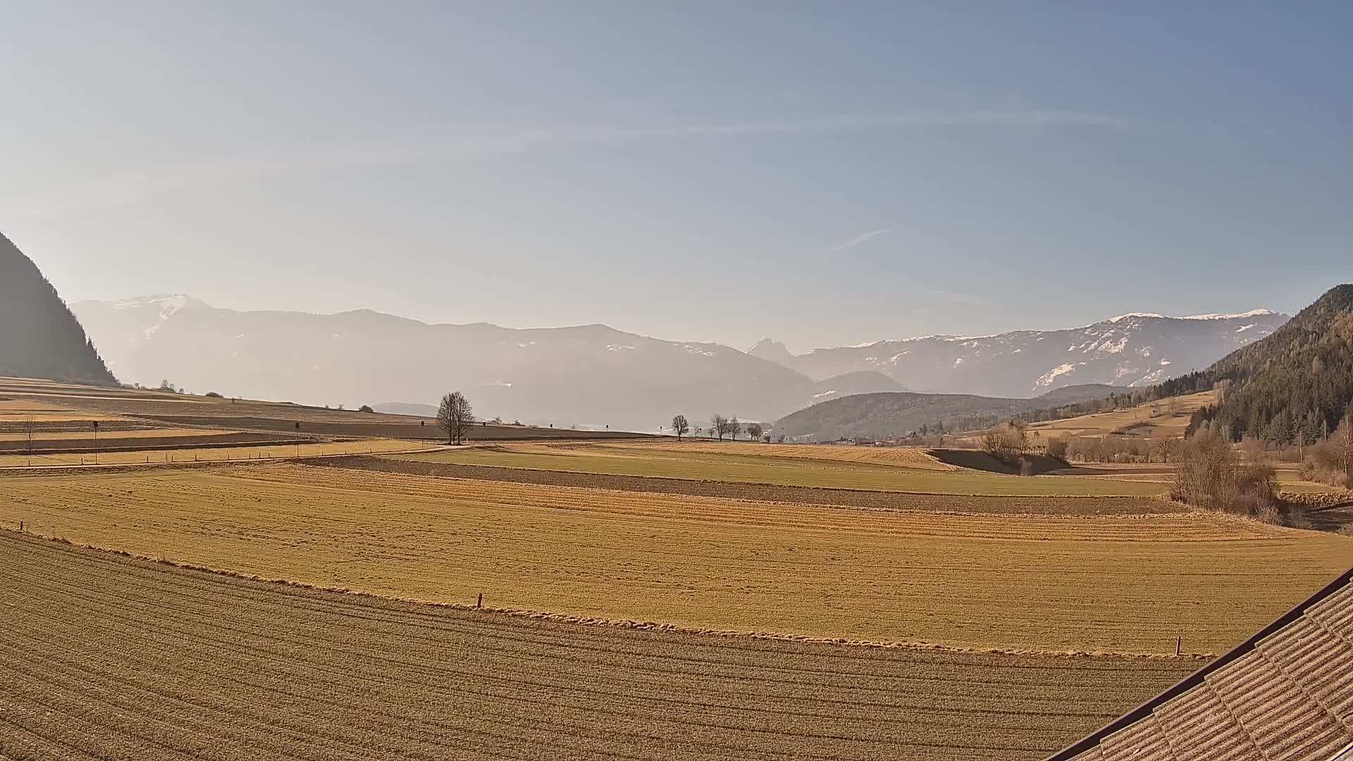 Gais | Blick vom Vintage Farm Winklerhof auf Kronplatz und Dolomiten