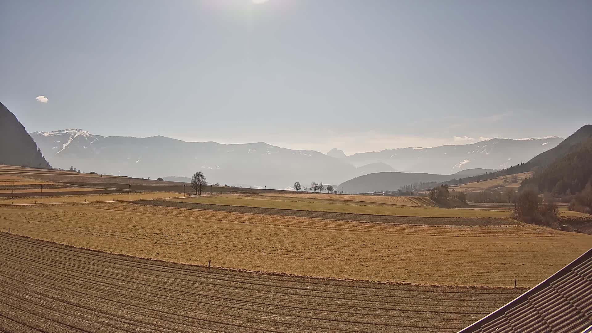 Gais | Blick vom Vintage Farm Winklerhof auf Kronplatz und Dolomiten