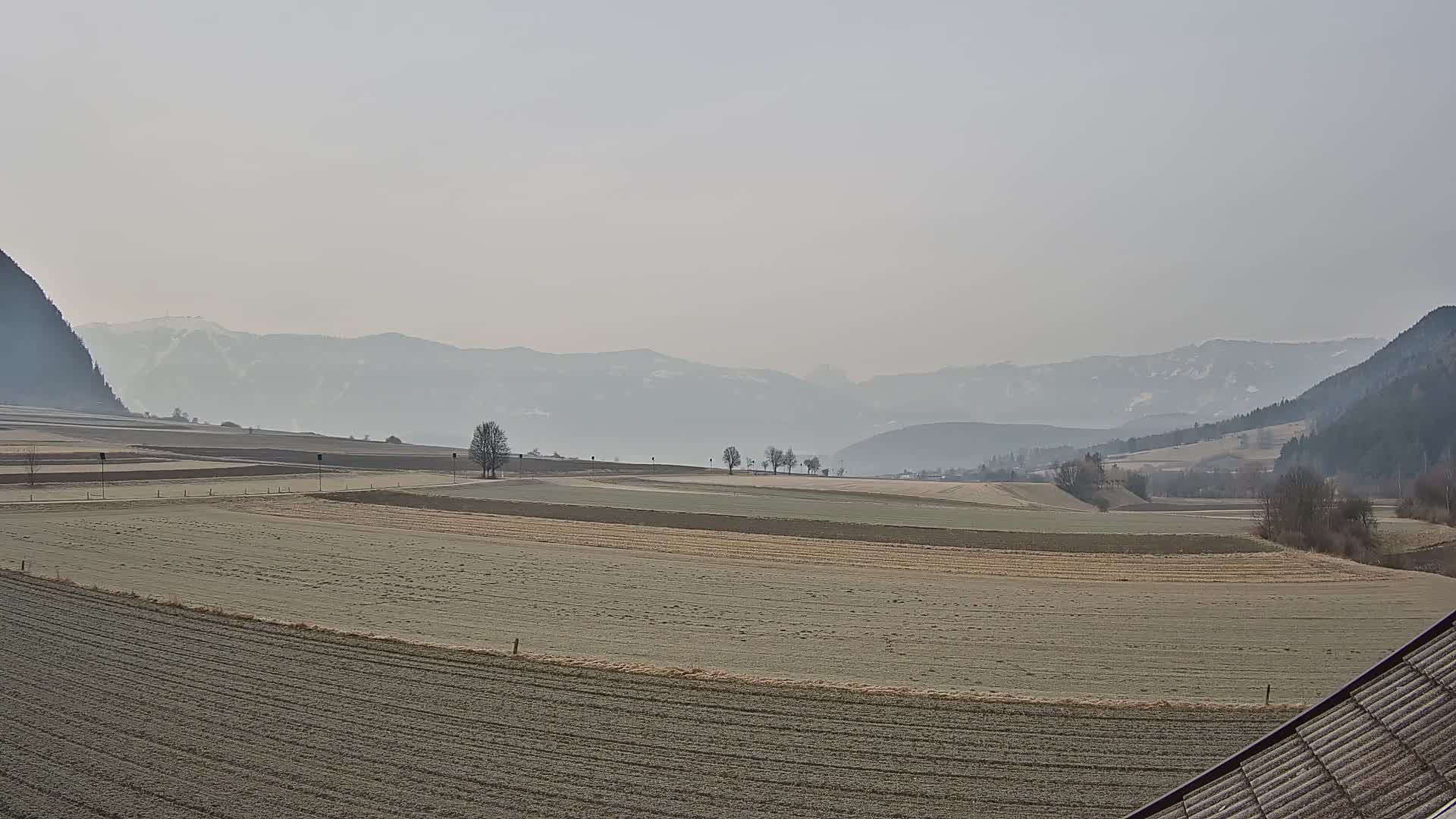 Gais | Vista desde la finca Winklerhof hacia Plan de Corones y los Dolomitas