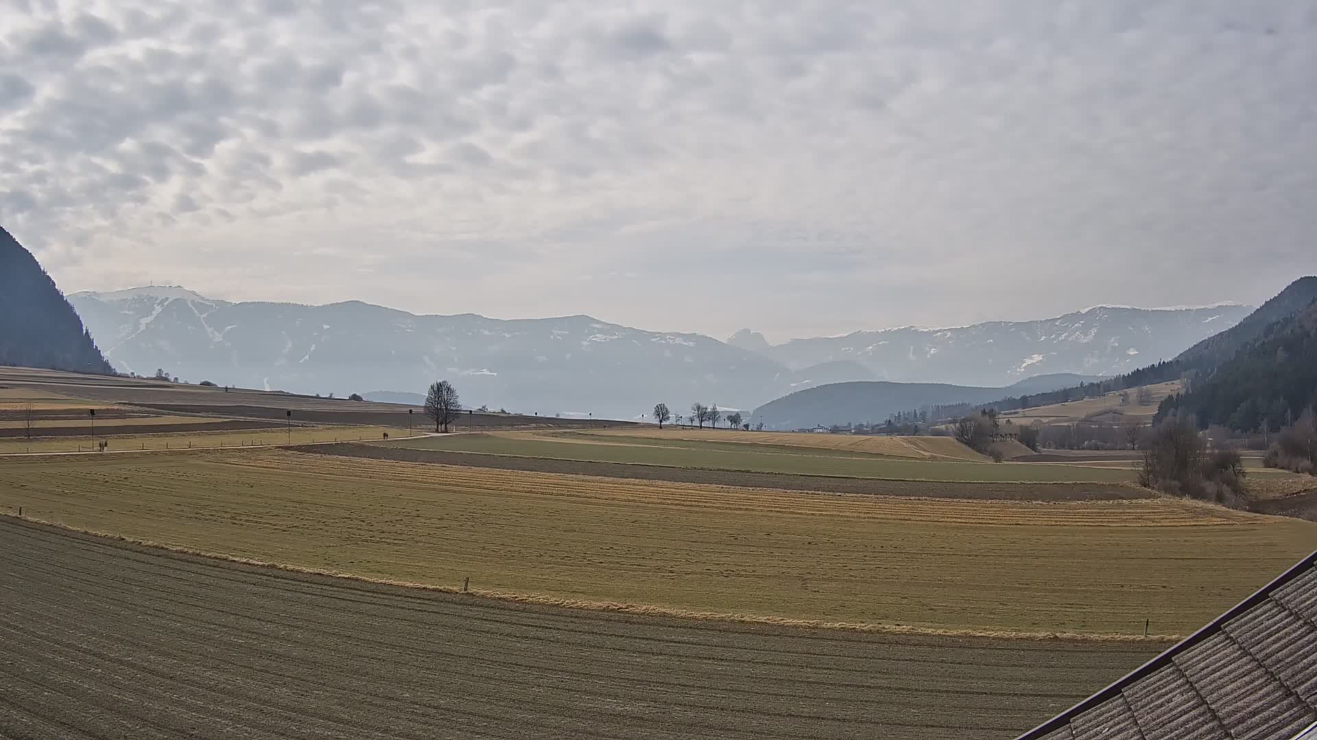 Gais | Pogled z gostišča Winklerhof proti Kronplatzu in Dolomitom