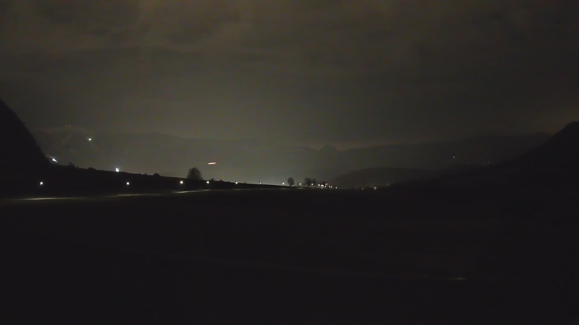 Gais | Blick vom Vintage Farm Winklerhof auf Kronplatz und Dolomiten