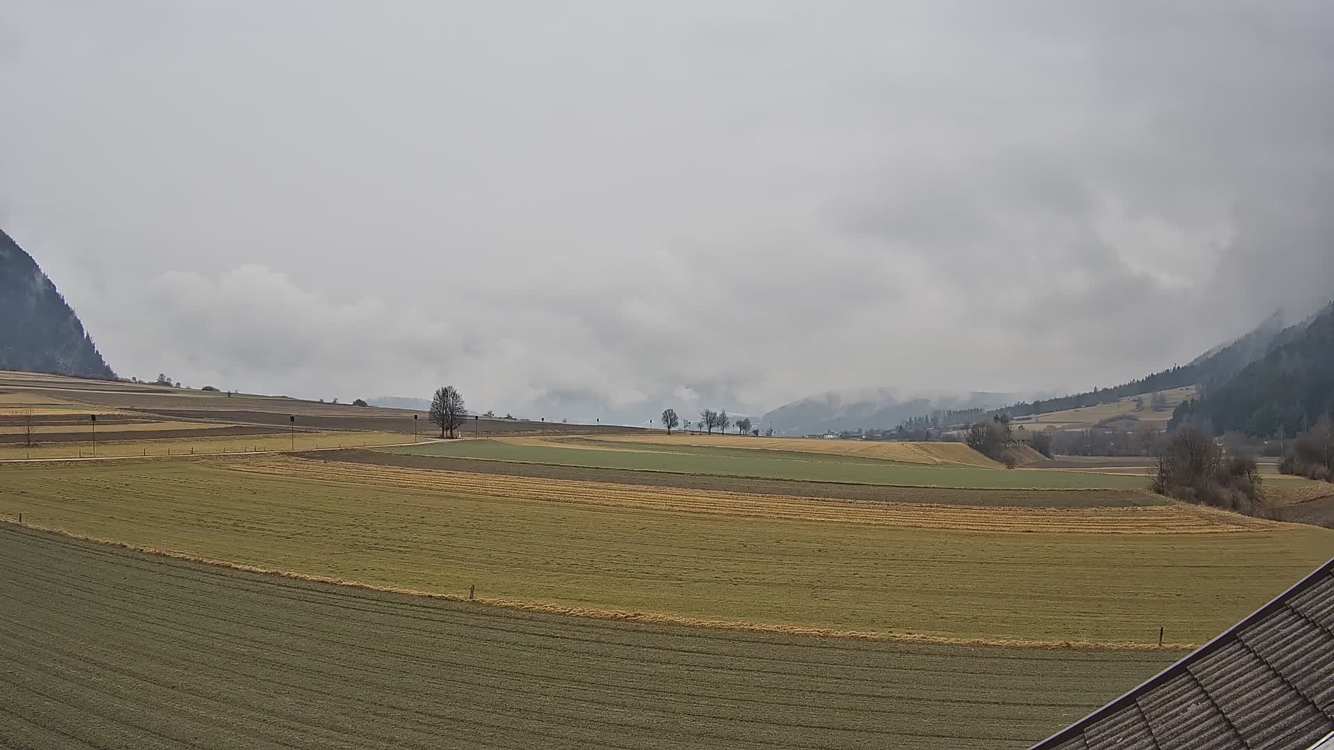 Gais | Vista desde la finca Winklerhof hacia Plan de Corones y los Dolomitas