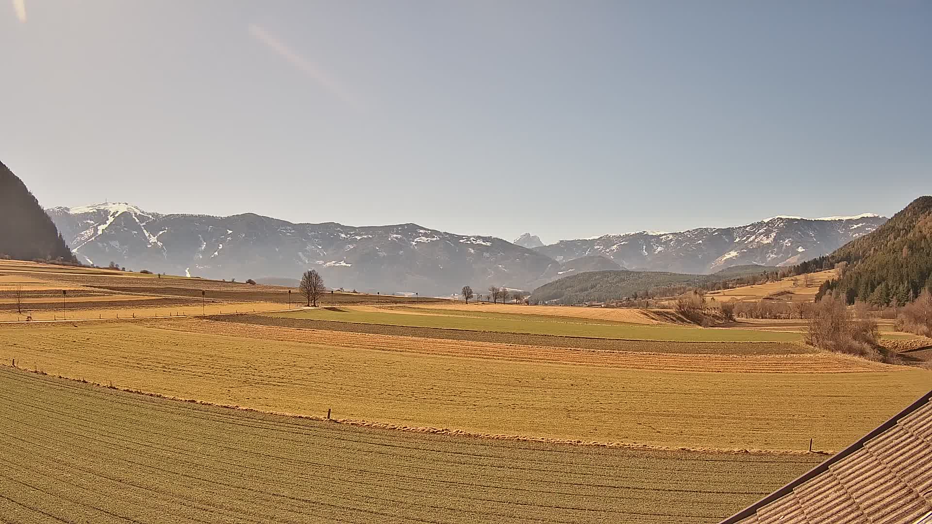 Gais | Vista desde la finca Winklerhof hacia Plan de Corones y los Dolomitas