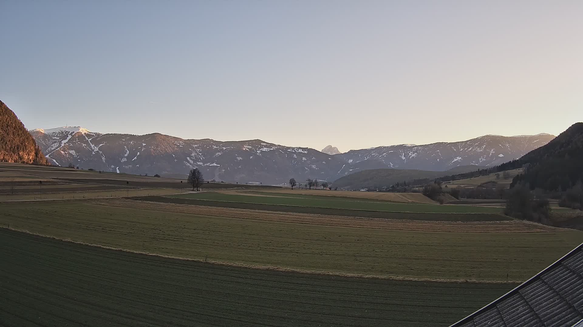 Gais | View from Vintage Farm Winklerhof to Kronplatz and Dolomites