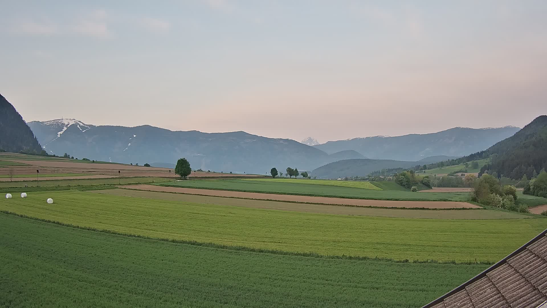 Gais | View from Vintage Farm Winklerhof to Kronplatz and Dolomites
