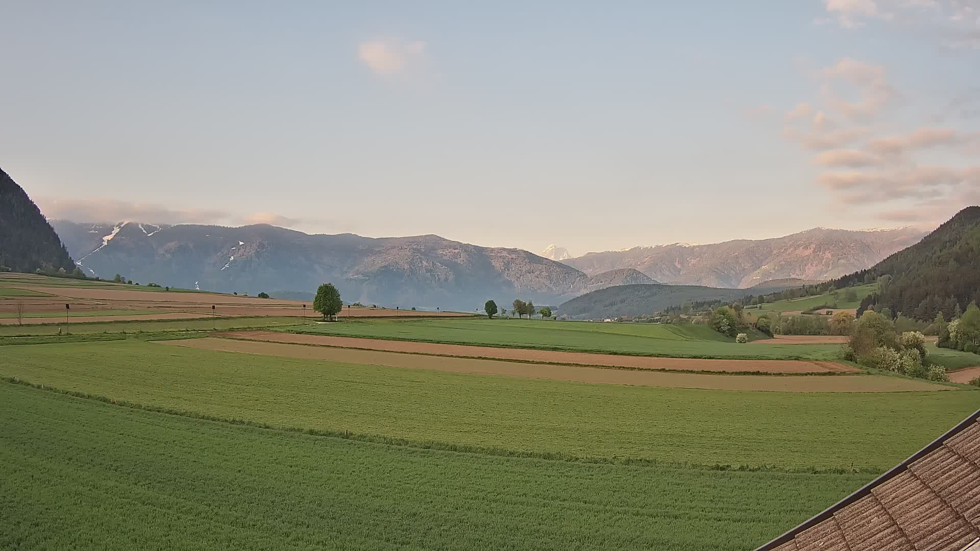 Gais | View from Vintage Farm Winklerhof to Kronplatz and Dolomites