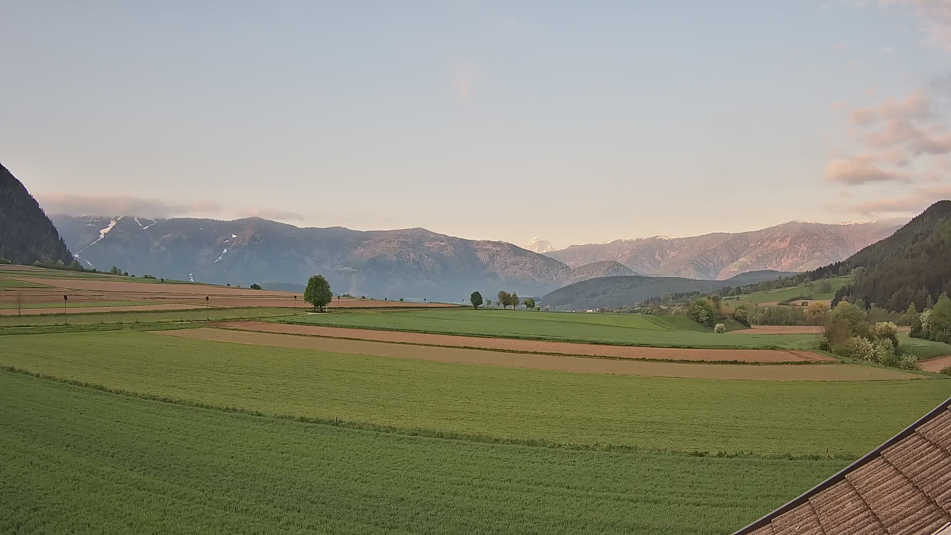 Gais | View from Vintage Farm Winklerhof to Kronplatz and Dolomites