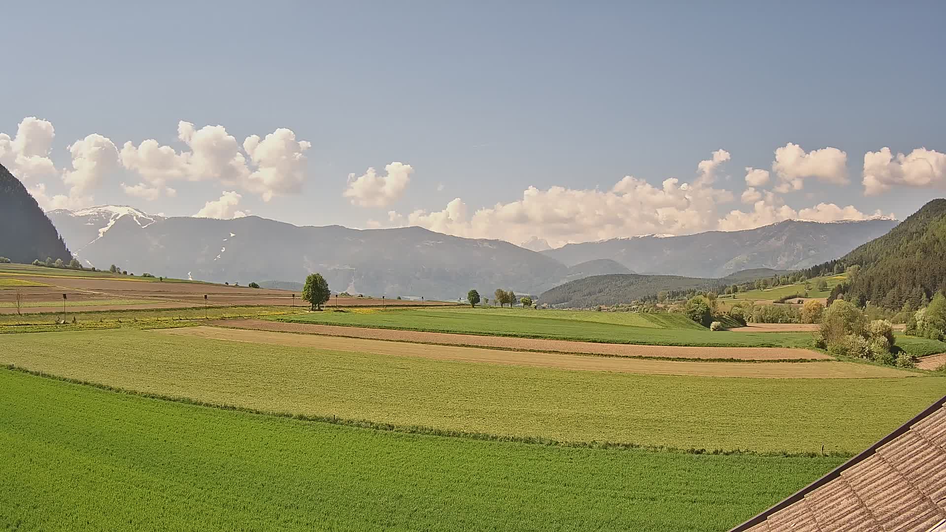 Gais | Vista desde la finca Winklerhof hacia Plan de Corones y los Dolomitas