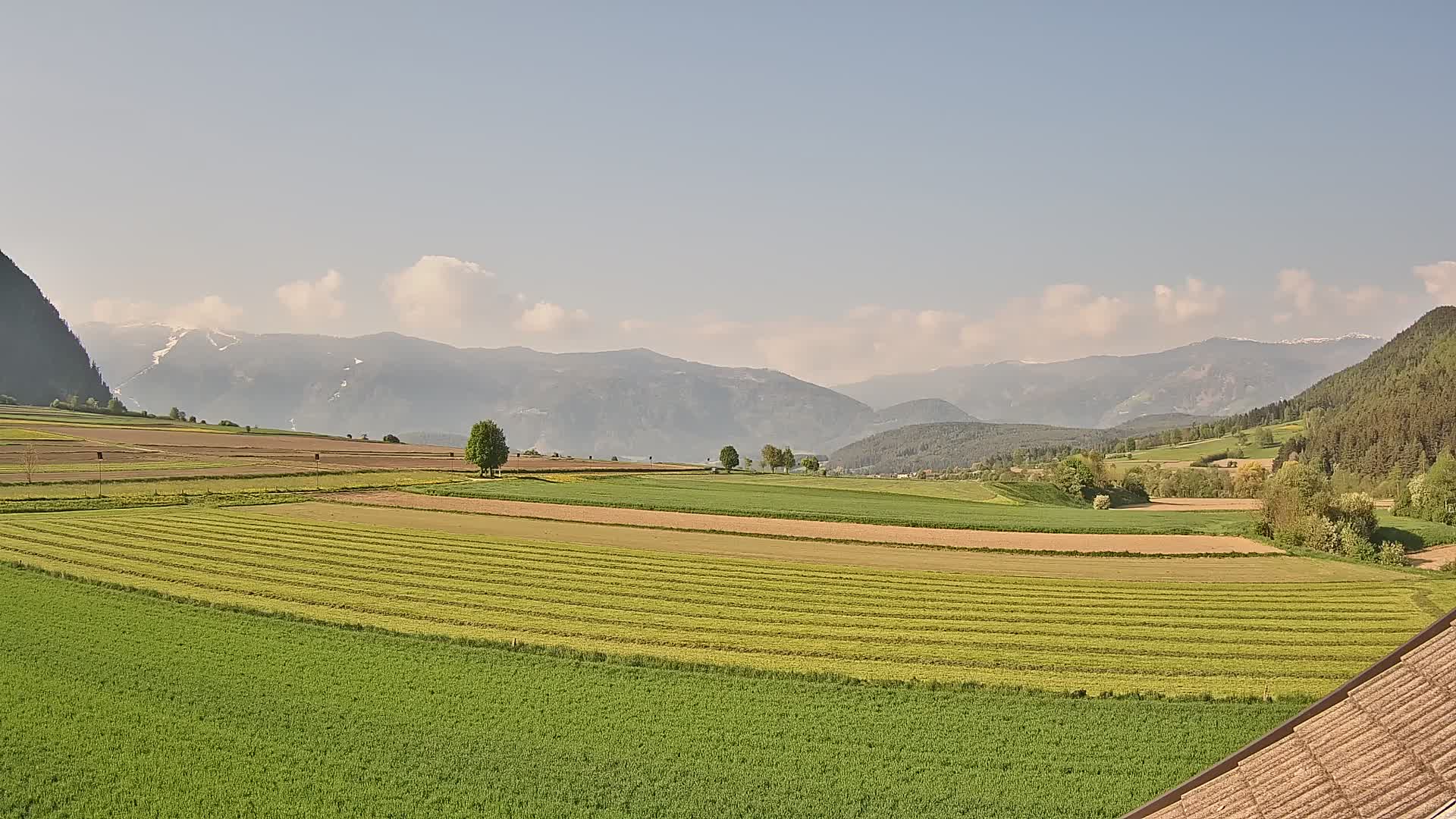 Gais | Vista desde la finca Winklerhof hacia Plan de Corones y los Dolomitas