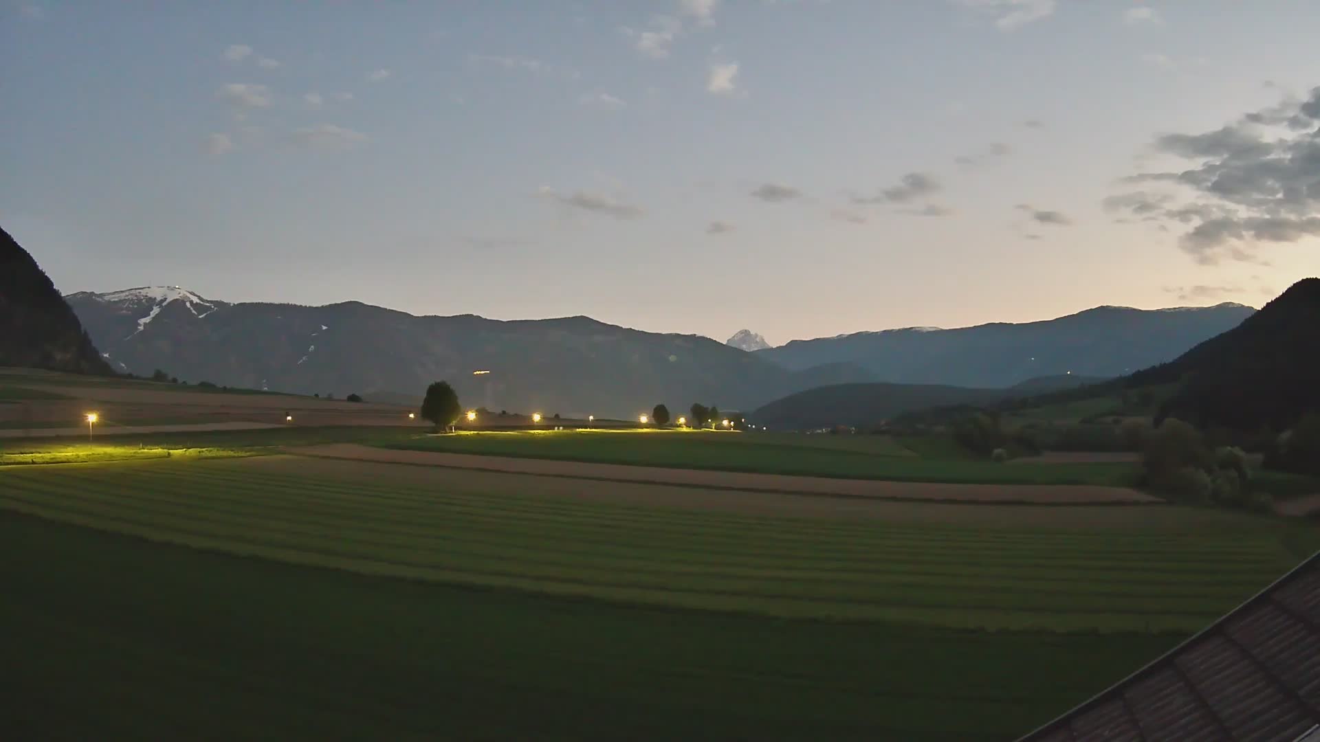 Gais | Vista desde la finca Winklerhof hacia Plan de Corones y los Dolomitas