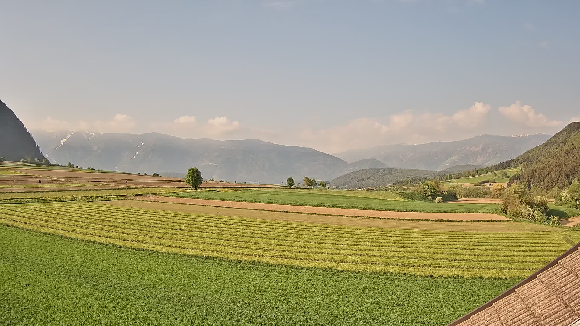 Gais | Vista desde la finca Winklerhof hacia Plan de Corones y los Dolomitas