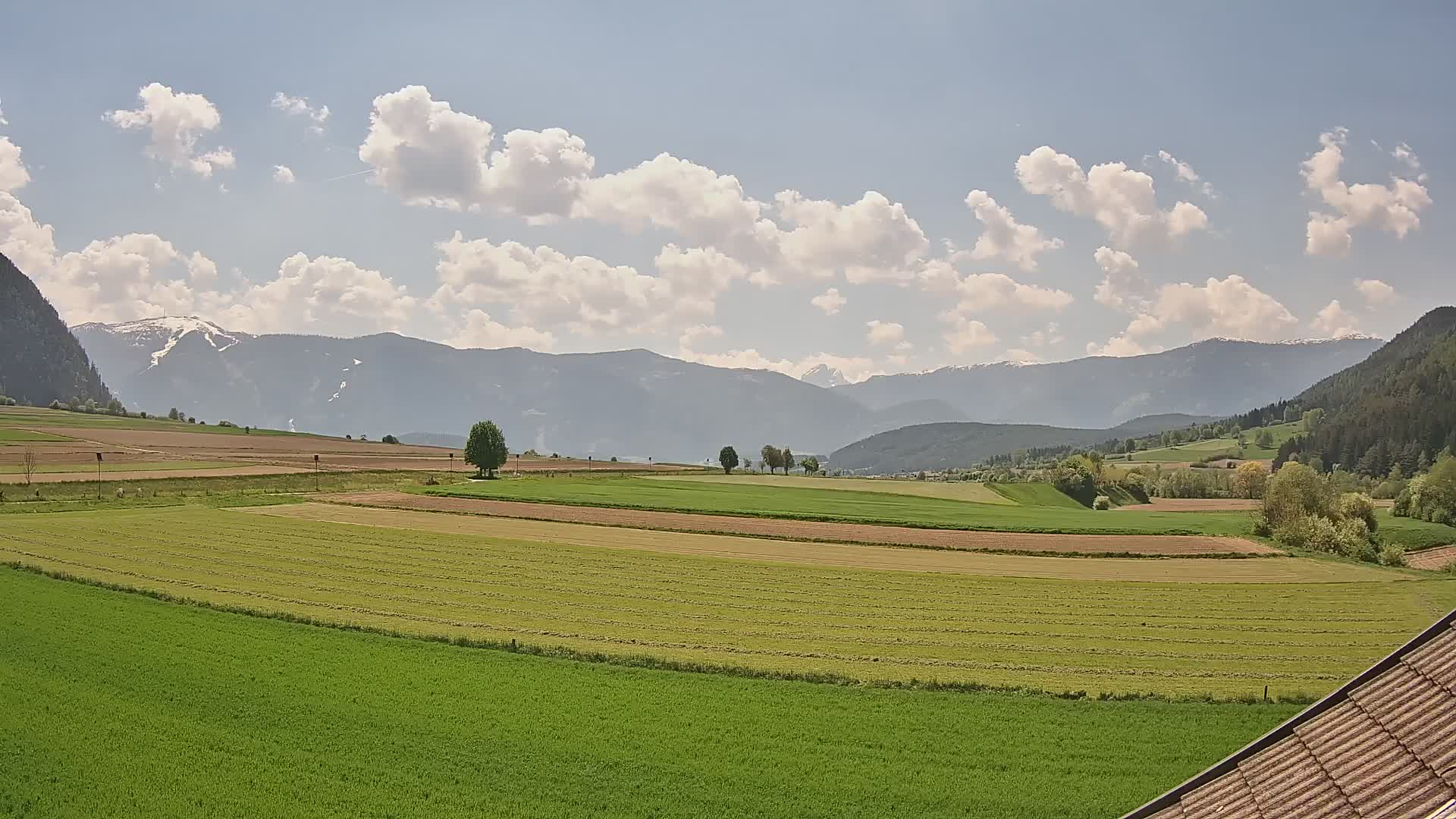 Gais | Vista desde la finca Winklerhof hacia Plan de Corones y los Dolomitas